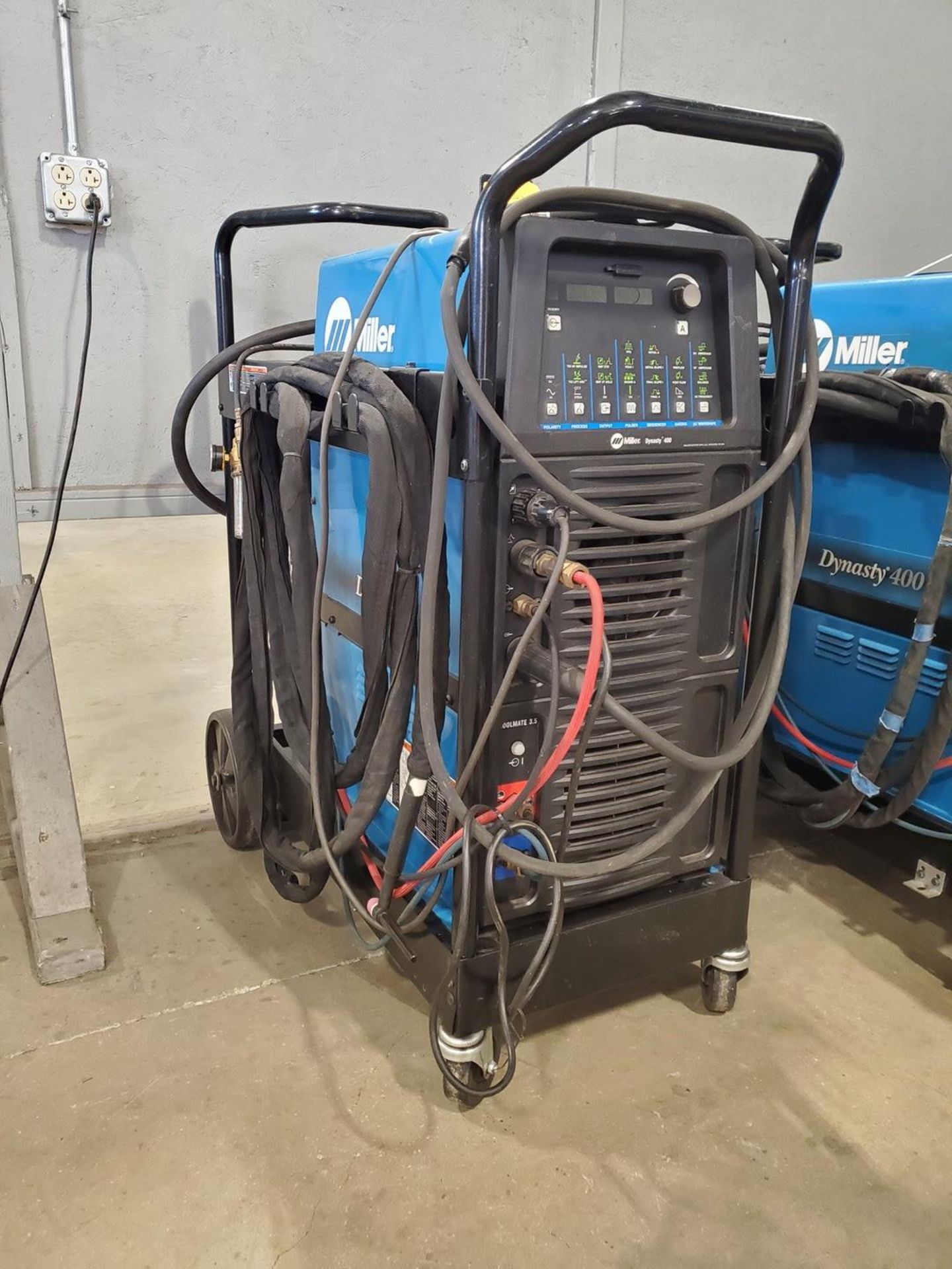 Miller Dynasty 400 AC/DC Tig Welder 208-575V, 400A, 1/3PH, 50/60HZ; W/ Foot Pedal - Image 2 of 9