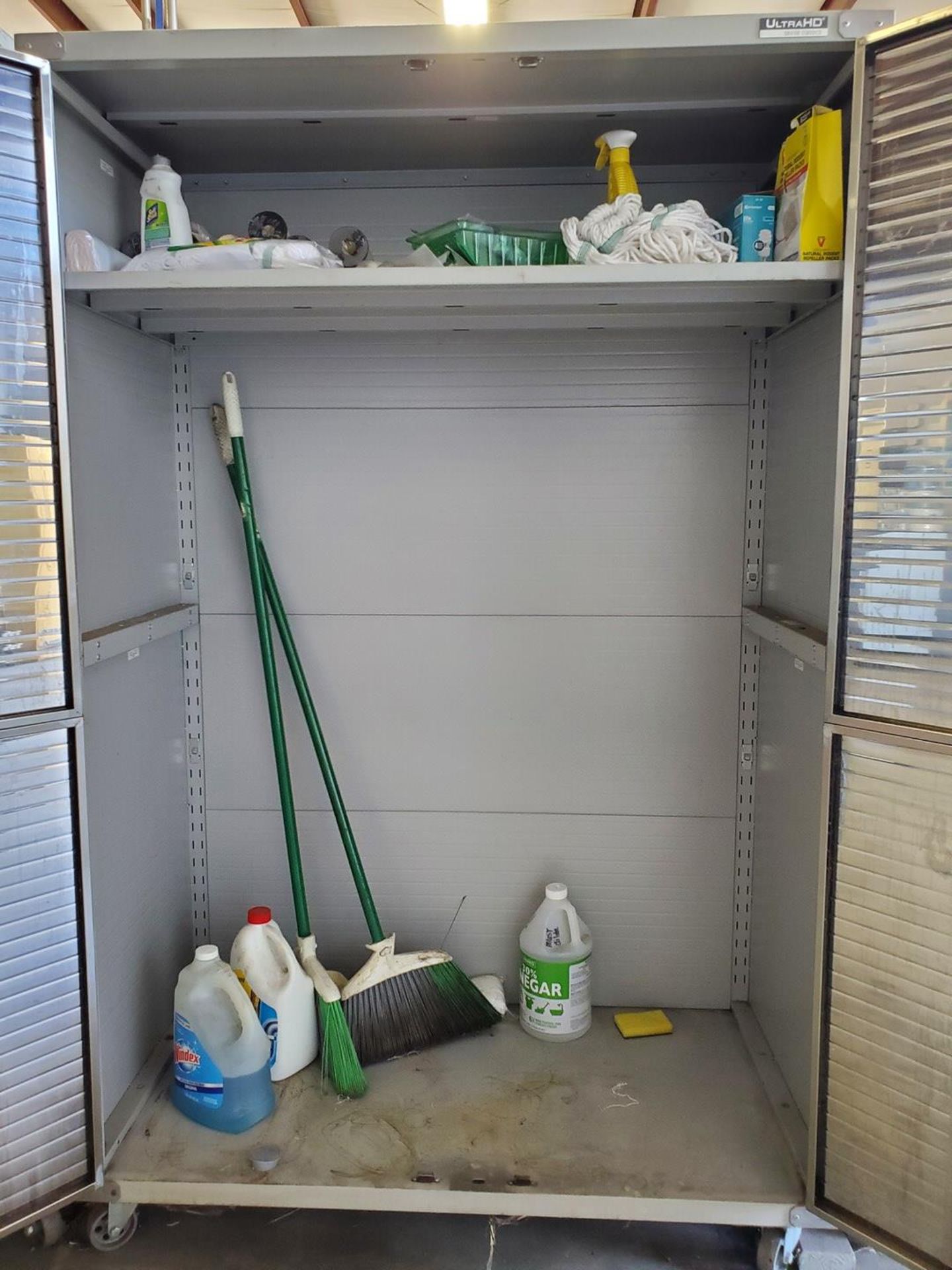 Ultra HD Rolling Matl Locker 48" x 24" x 75-1/2"H; W/ Cleaning Supplies - Image 3 of 7