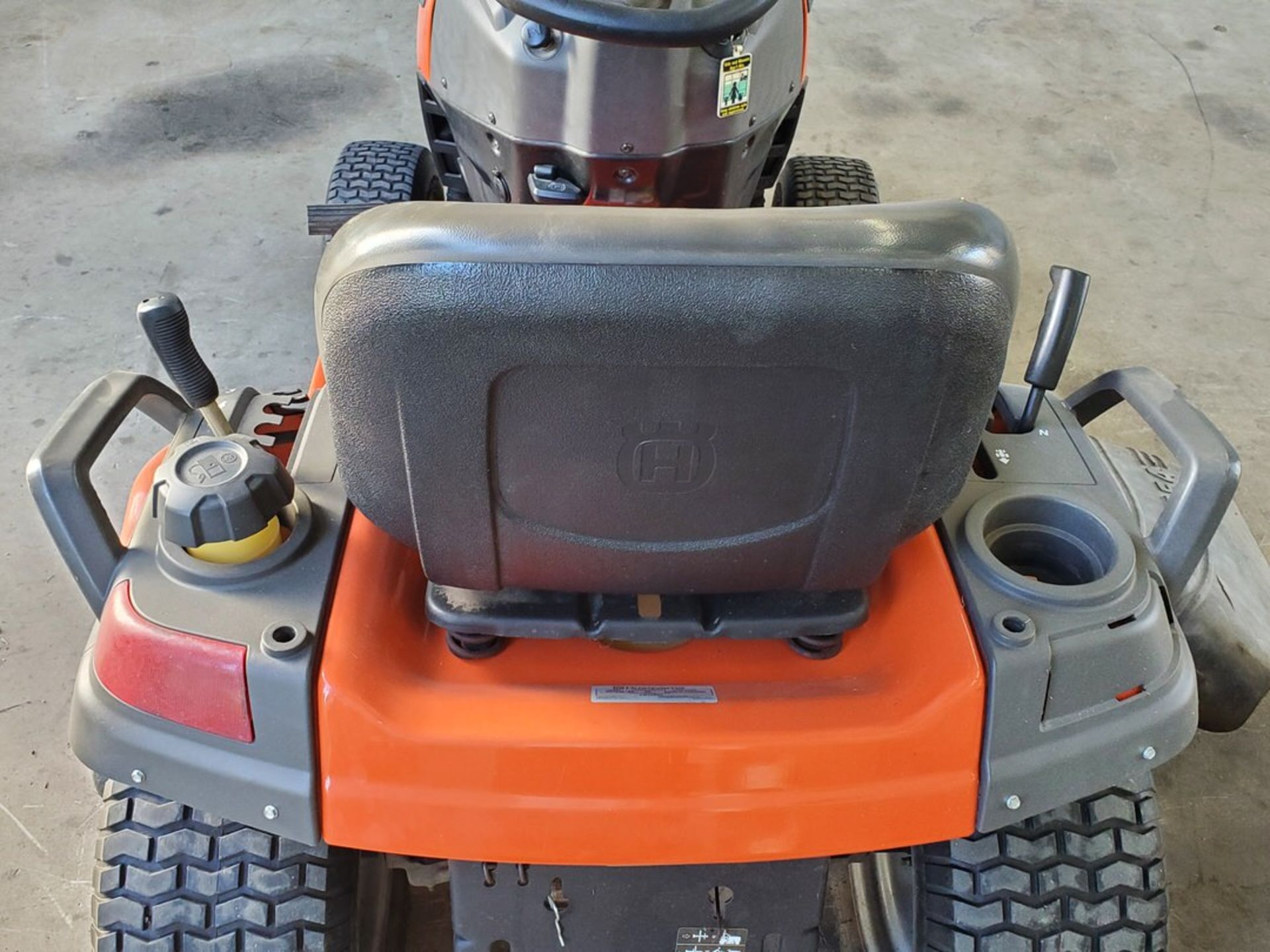 Husqvarna LGT-2654 26HP 54" Lawn Tractor W/ Kohler Engine; 3-Blades; 409.5hrs - Image 13 of 16