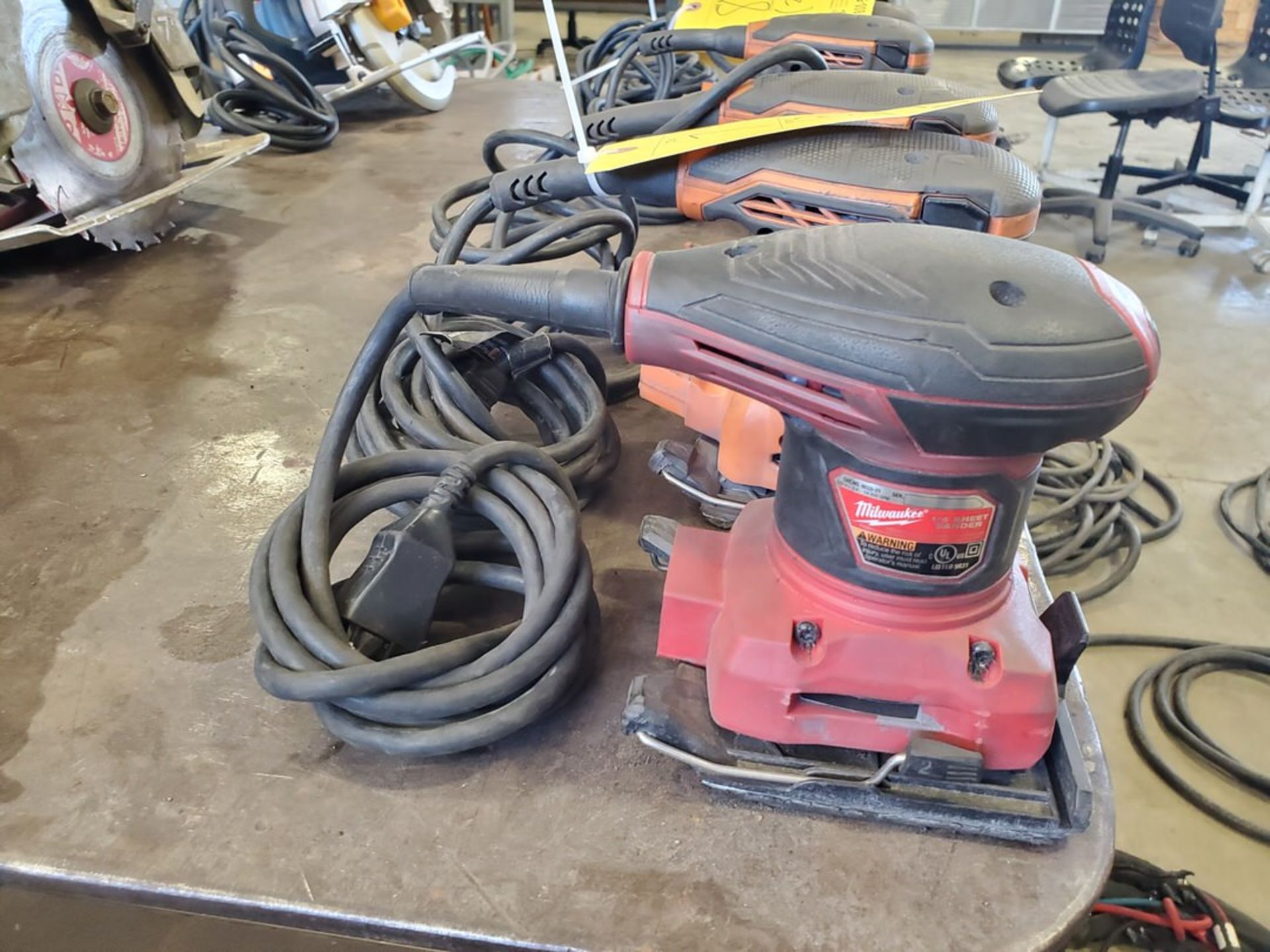 Ridgid R2501 (3) 1/4" Sheet Sander 120v, 60HZ, 2.4A - Image 2 of 5