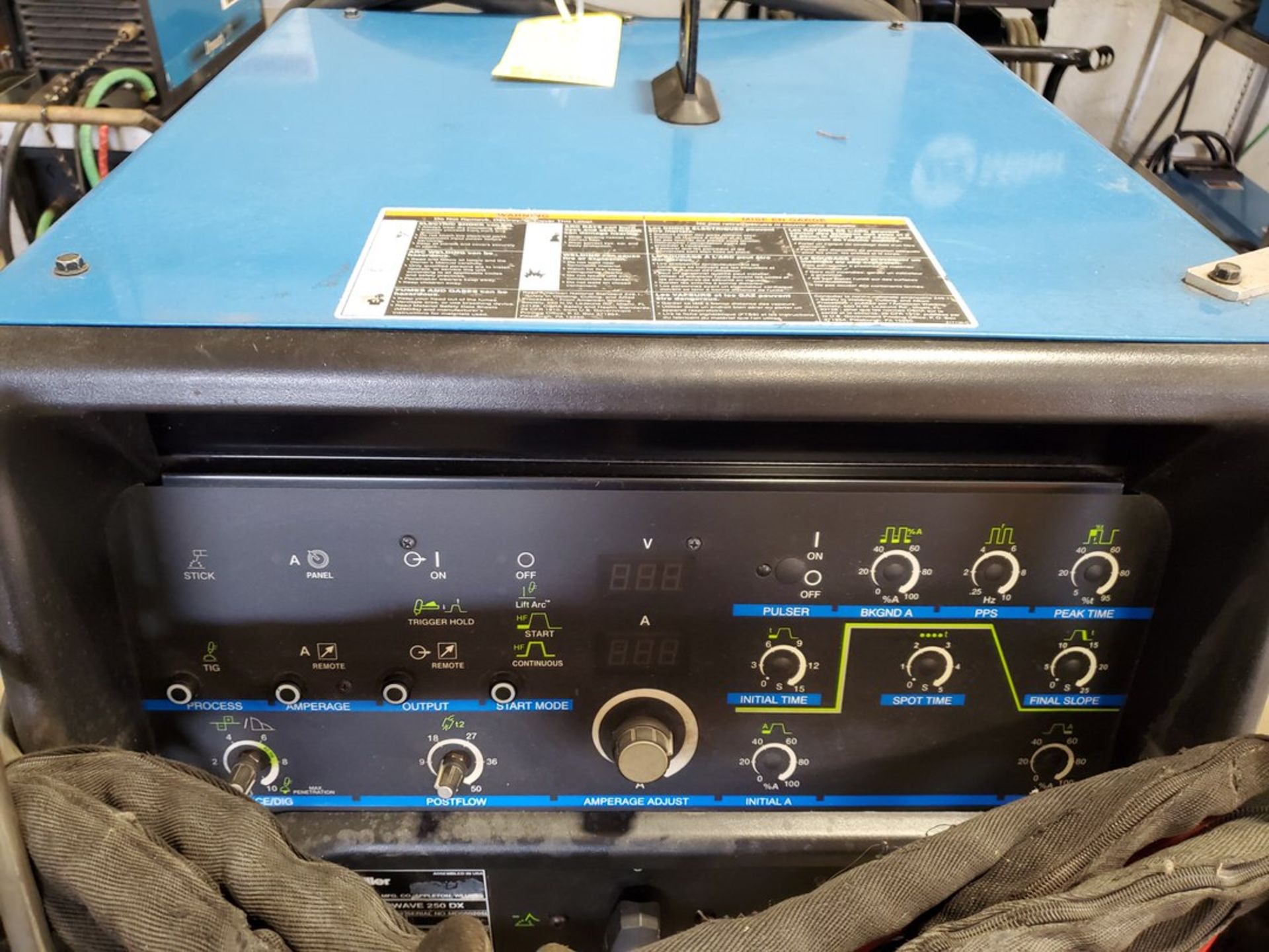 Miller Synchrowave 250DX AC/DC Tig Welder 230/460/575V, 310A, 1PH - Image 4 of 6