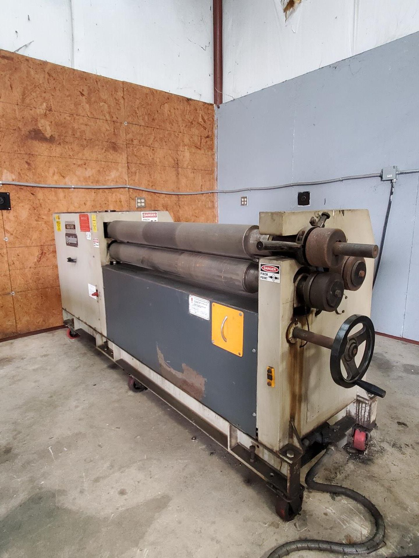 Cole-Tuve SRS-4-130 Plate Bending Roll Machine 4' x 1/4" Capacity; W/ Rolling Controller Station - Image 5 of 12