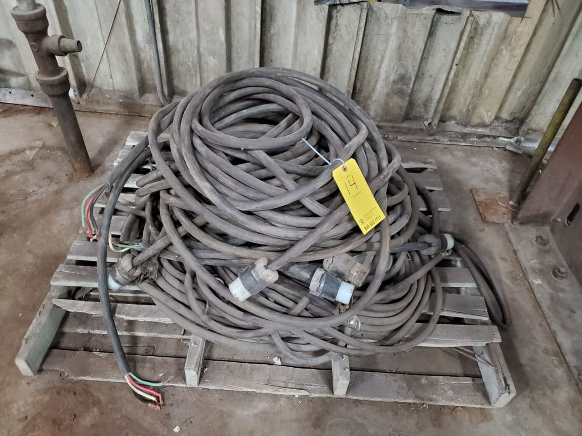Assorted Industrial Male & Female Extension Cords