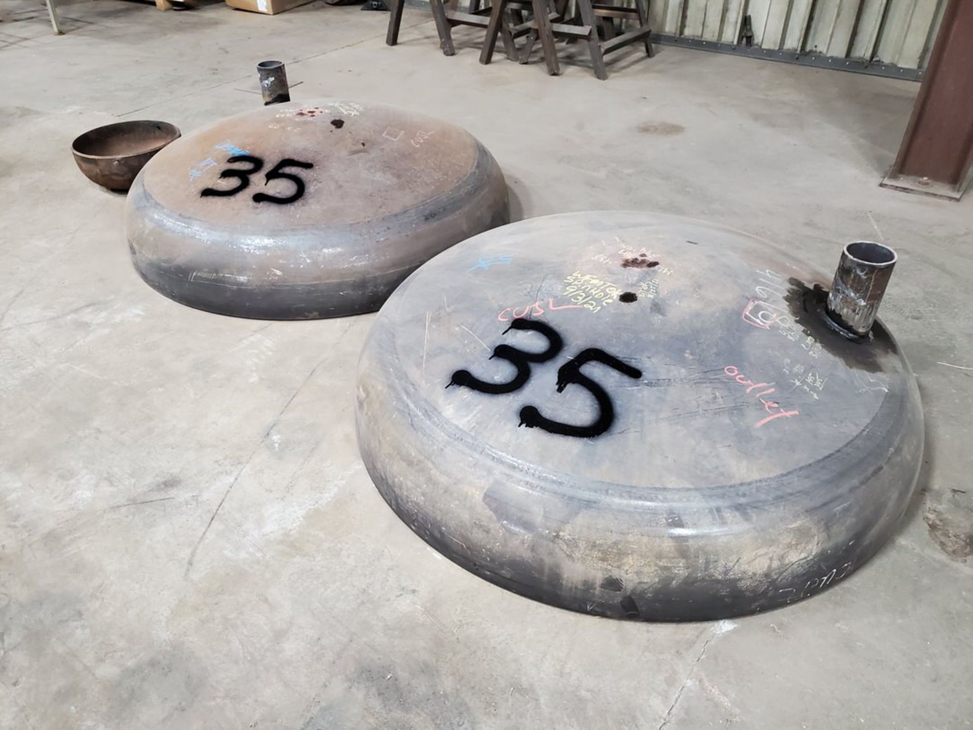 (2) 60" Tank Heads W/ 18" Stl Cap