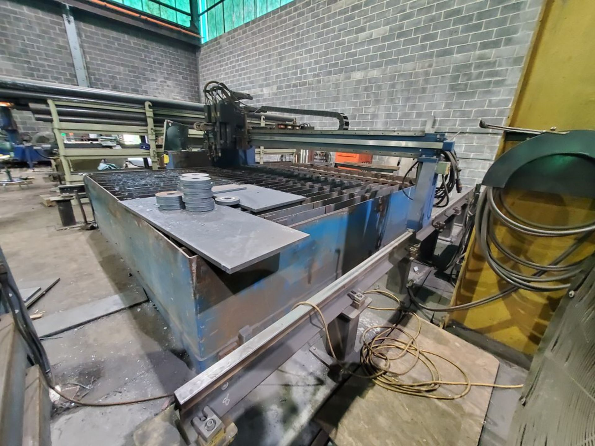 2003 Messer Edgemate 160 Plasma Cutting System 115V, 1PH, 10A, 50/60HZ; W/ Lynx Controller; (Table - Image 8 of 25