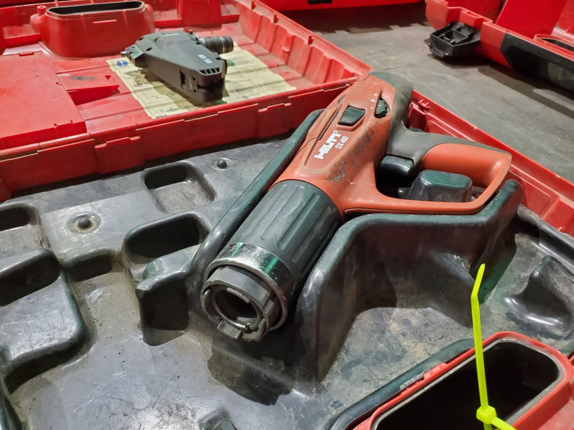 Hilti DX 460 Powder Actuated Nail Gun - Image 3 of 7