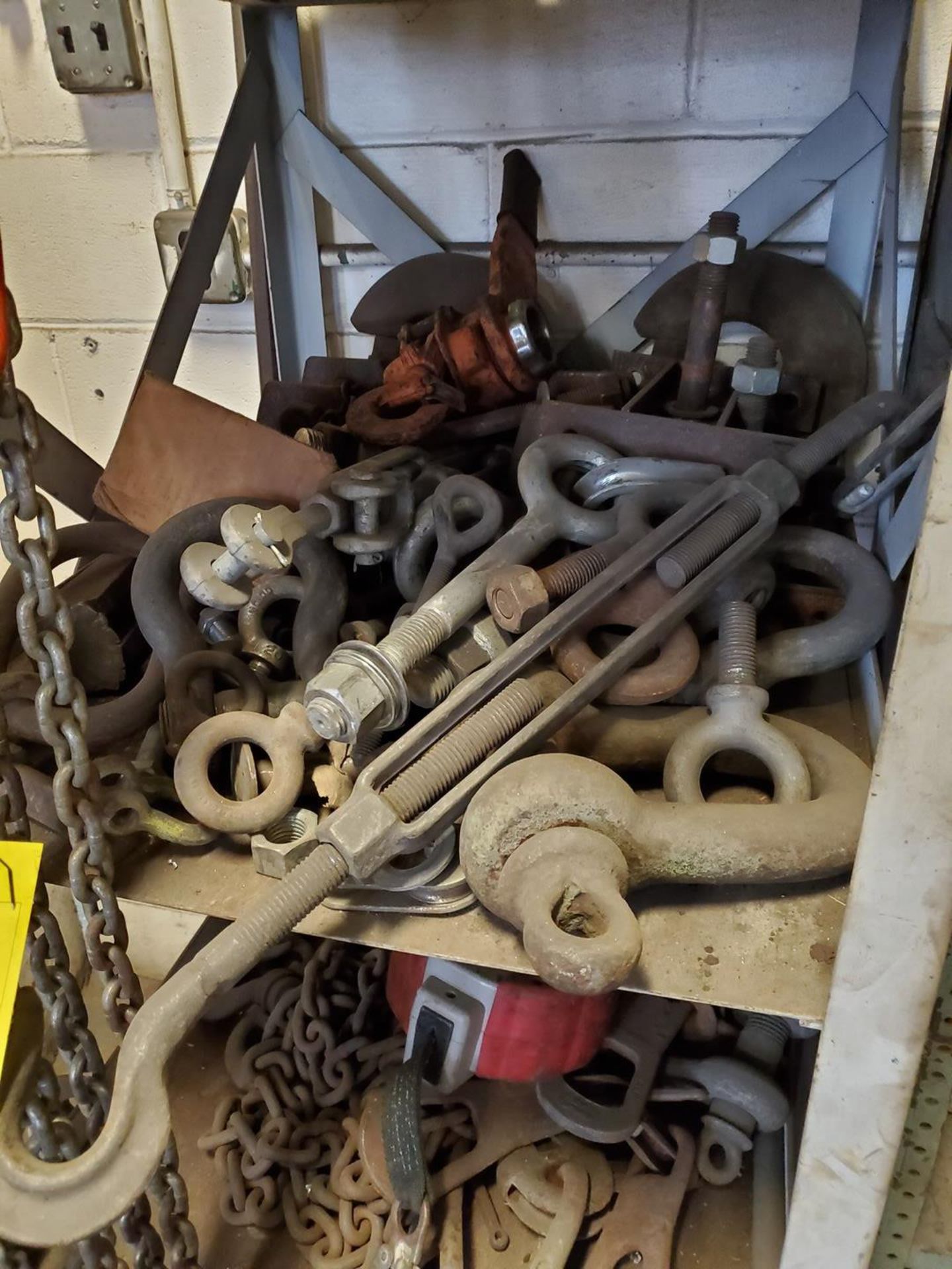 Assorted Material To Include But Not Limited To: 2 Ton Hand Lever Hoist, Pulleys, Retracting - Image 6 of 23