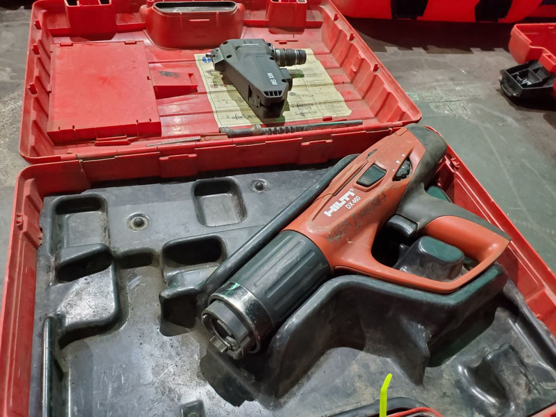 Hilti DX 460 Powder Actuated Nail Gun - Image 2 of 7