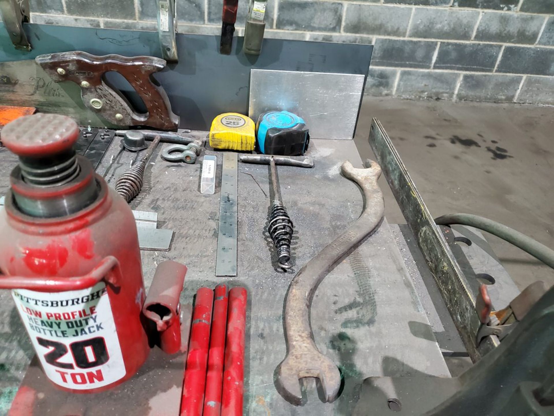Assorted Material To Include But Not Limited To: 20 Ton Bottle Jack, Air Hoses, Crow Bars, Drill - Image 13 of 19