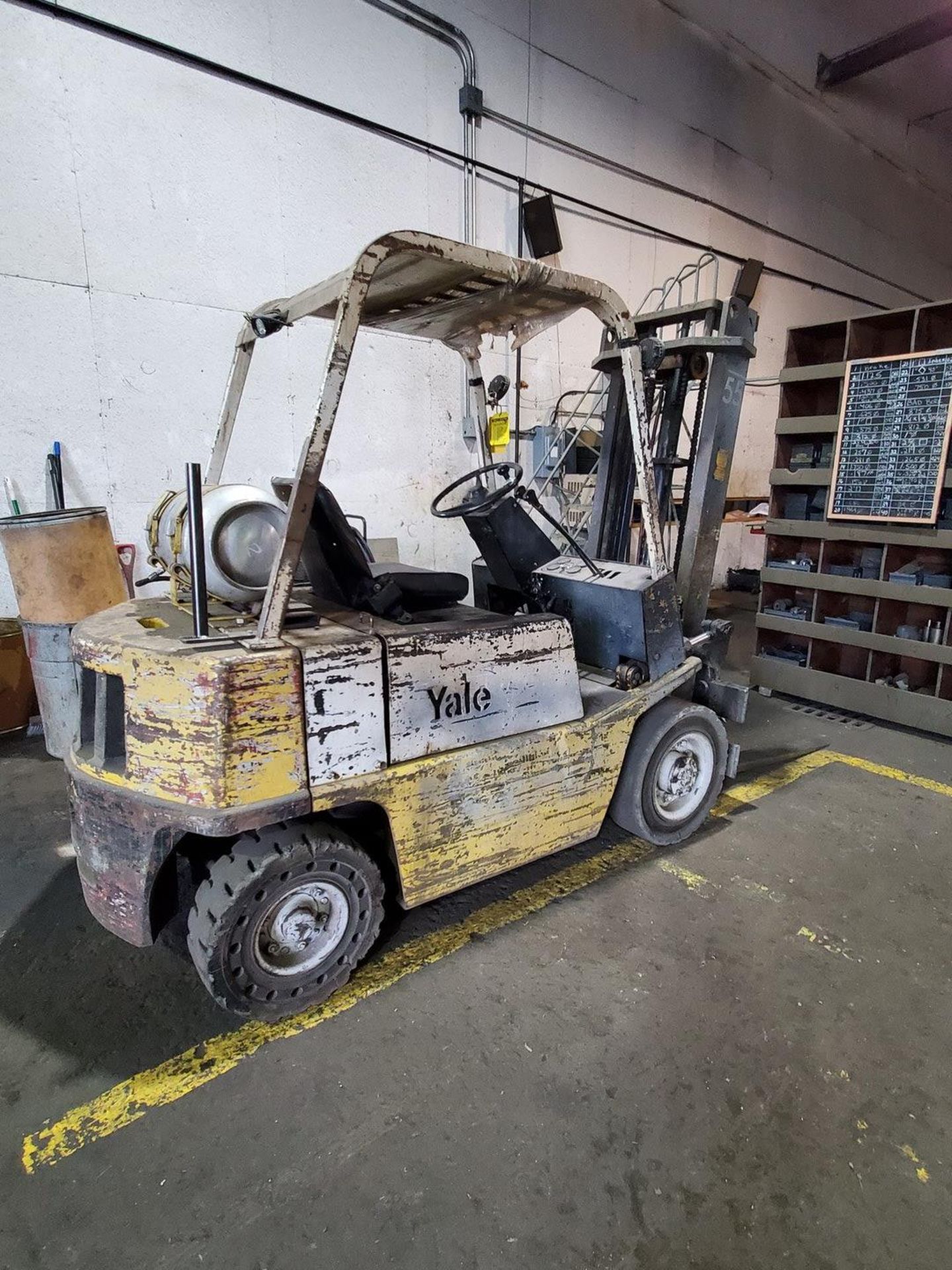 Yale LP Forklift 48" Forks, 1-Stage Mast; 4K Cap., 130" Max Lift, Hrs: 1502 - Image 2 of 12