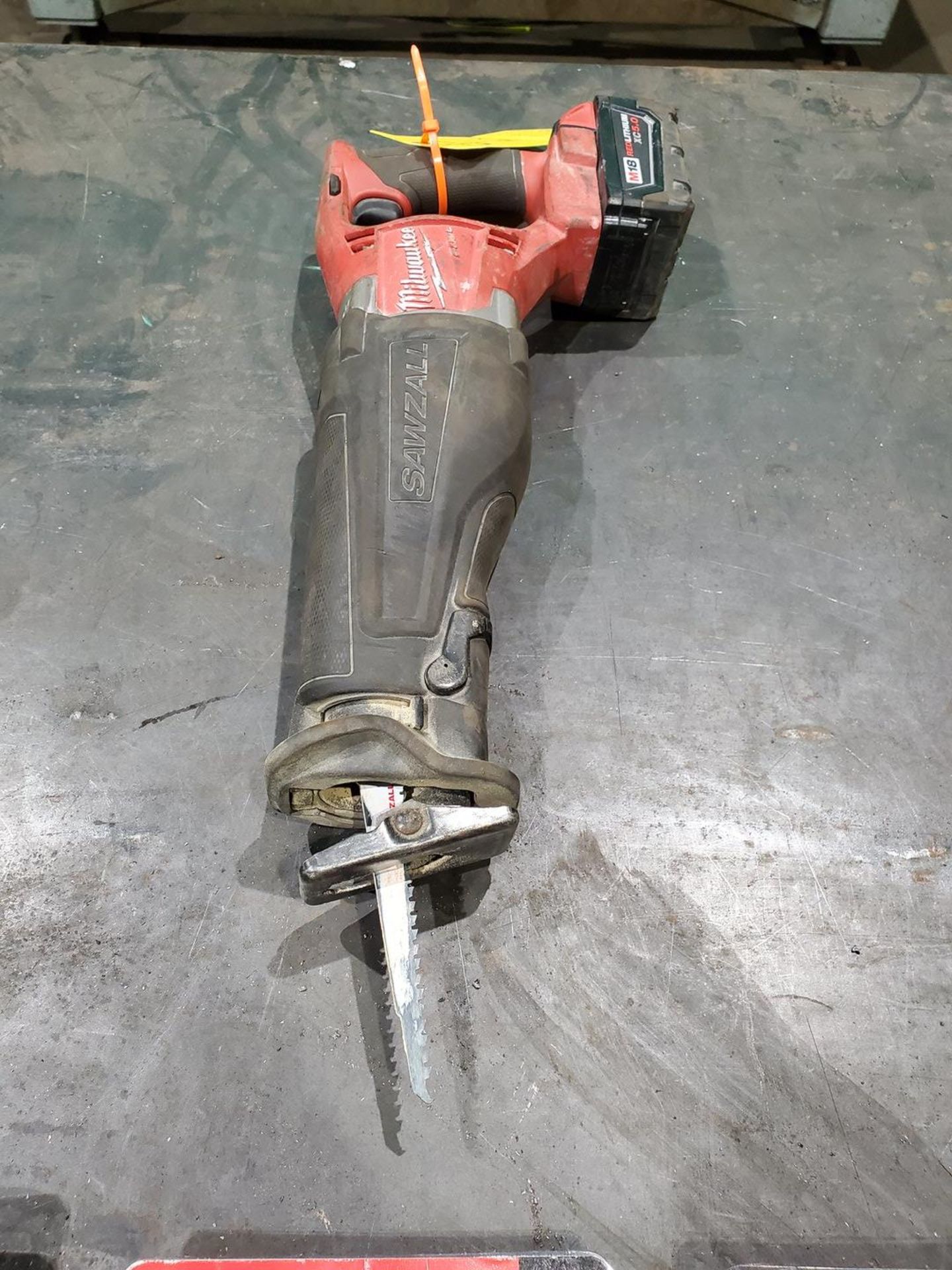 Milwaukee 4-1/2"/5" Grinder, M18; W/ (1) 18V Reciprocating Saw; W/ (3) Red M18 Lithium XC5.0 - Image 3 of 9