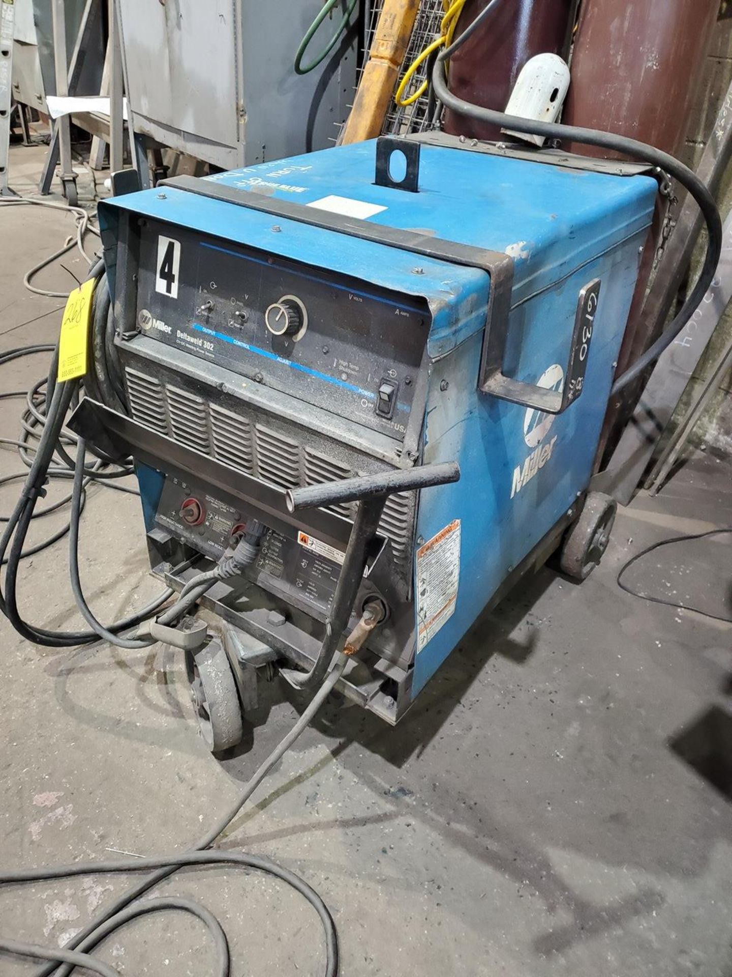 Miller Deltaweld 302 Mig Welder 230/460/575V, 42/21/17A, 60HZ, 3PH; W/ 60 Series Wire Feeder - Image 3 of 9