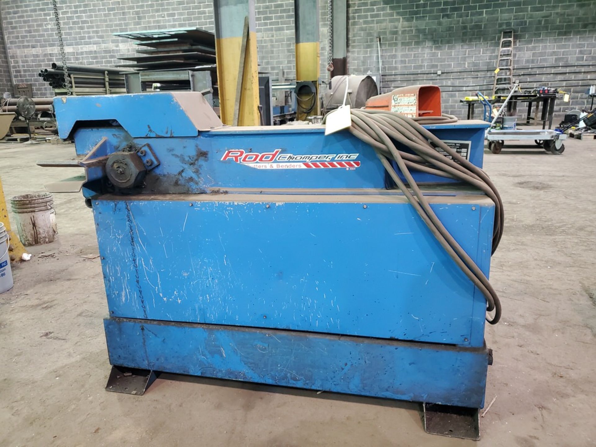 2007 Rod Chomper RCE11HS3 Rebar Cutter 220V, 35gal, 3PH, 35gal Cap.