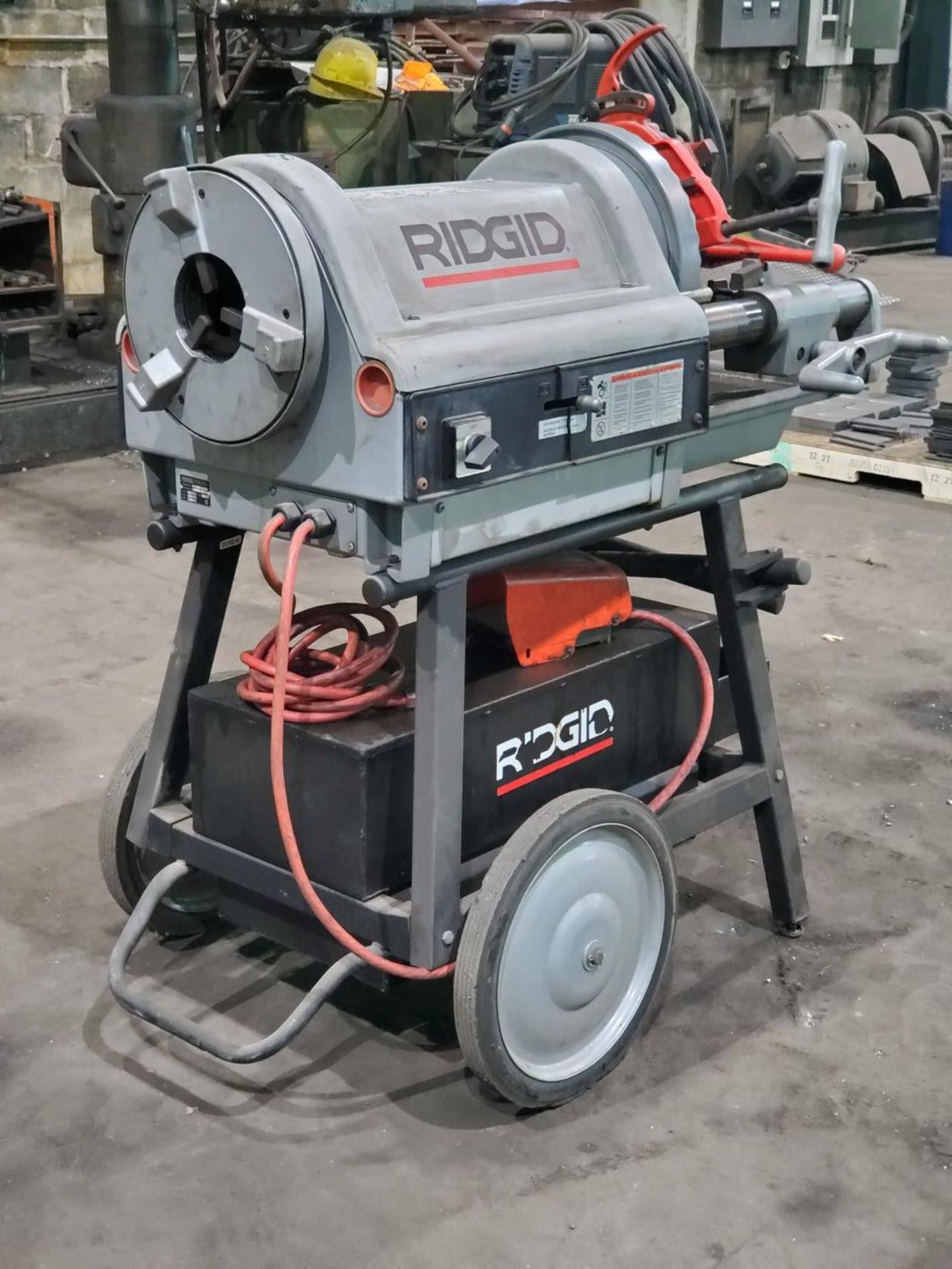 Ridgid 1224 Rolling Pipe Threader Up To 4" Cap.; 60HZ, 120V, 15A, 12/36RPM; W/ Foot Controller - Image 3 of 12