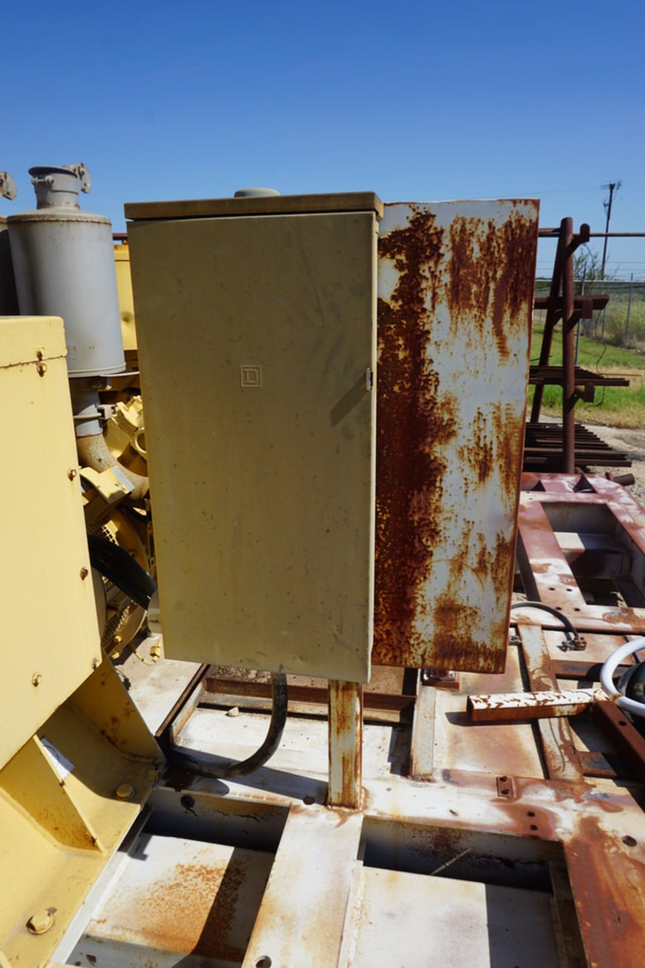 CATERIPLLAR SKID MOUNTED GENERATOR, APPROX 8' X 14' SKID - Image 7 of 11