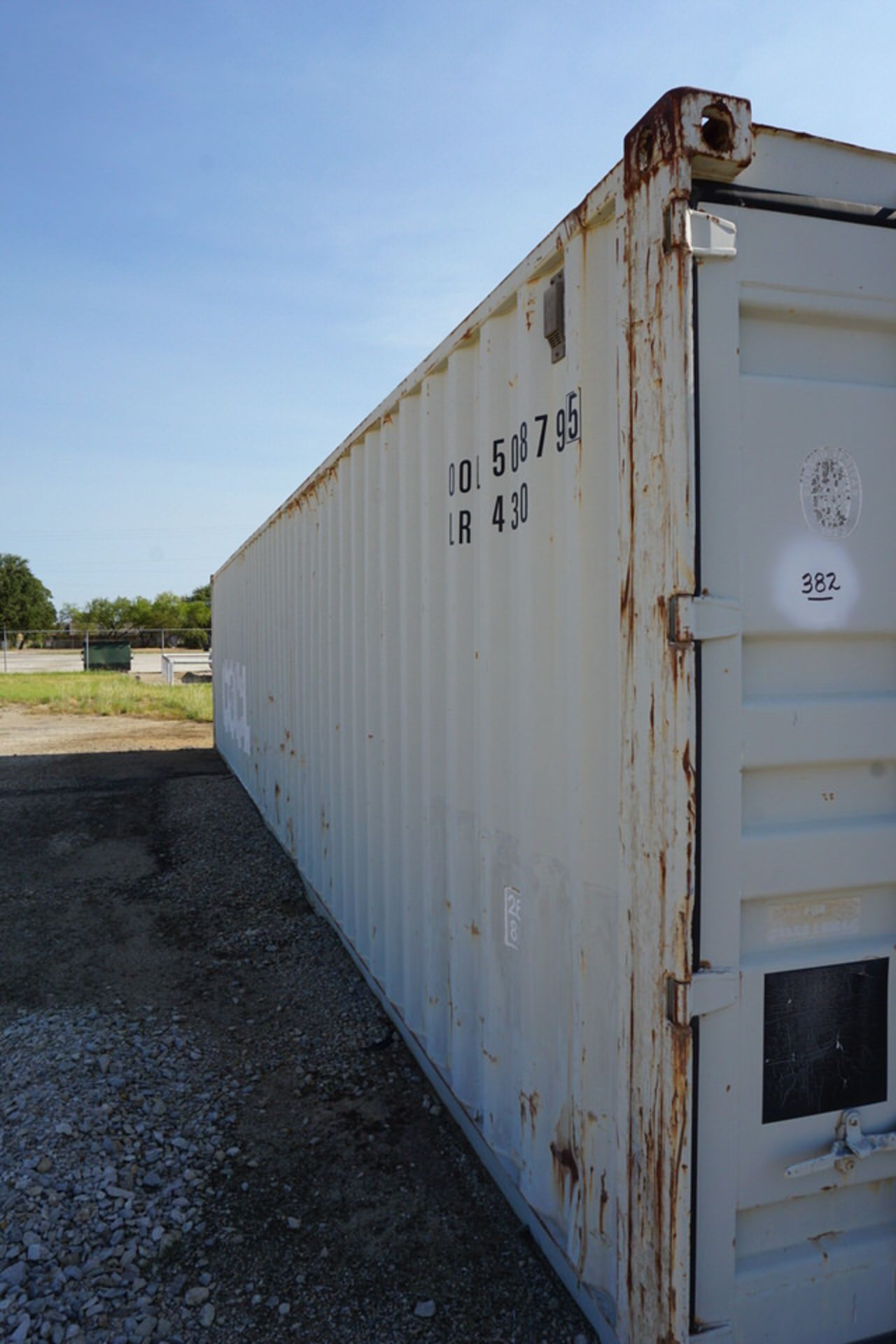 STORAGE CONTAINER 8' X 40' W/ CONT: ASSORT FILTERS - Image 3 of 7