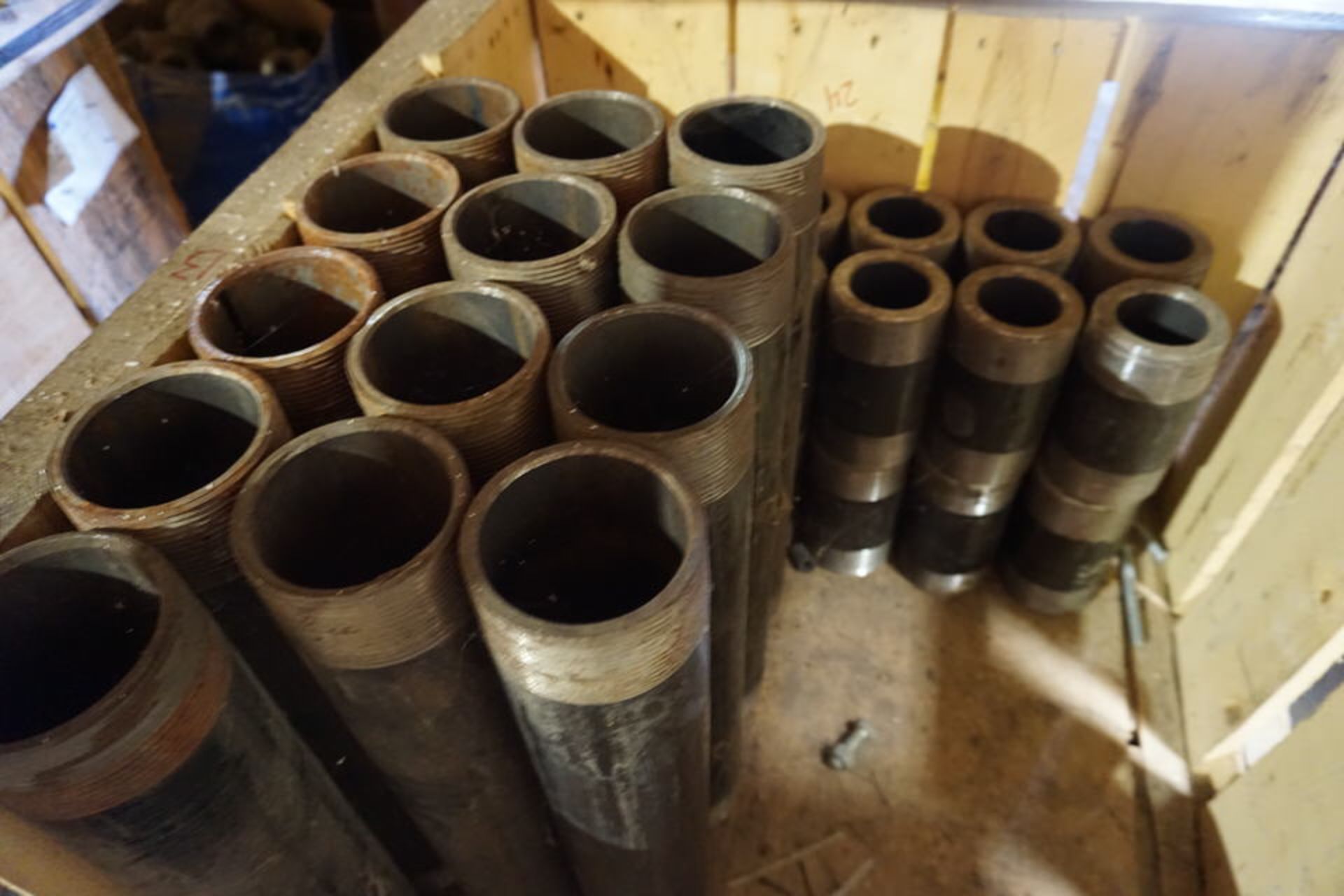 HEAVY WALL THREADED PIPE, 6" 8", 18" LG APPROX 80 PCS - Image 2 of 3