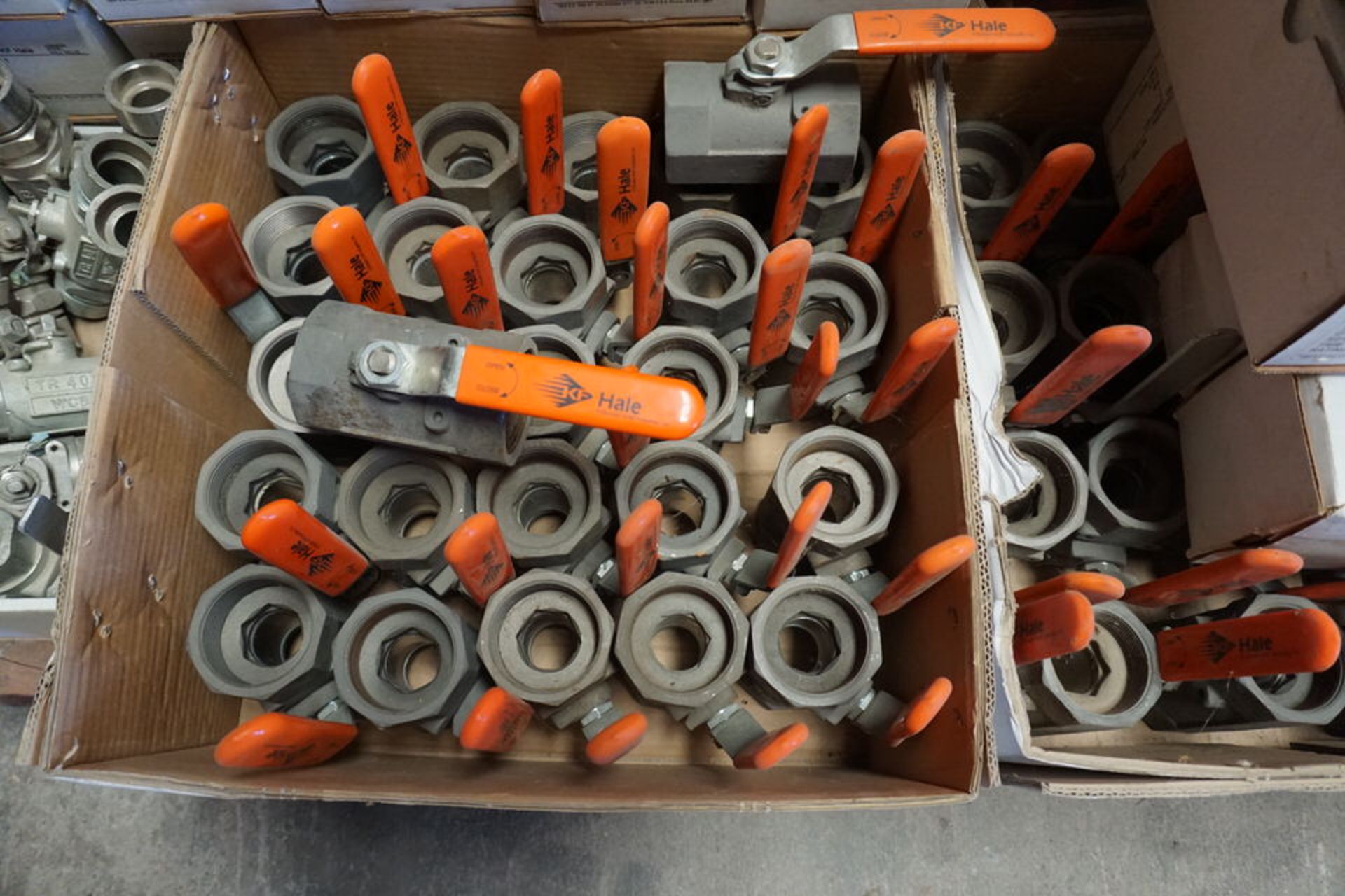 BALL VALVES, ASSORT SIZE APPROX 250 PCS - Image 3 of 8