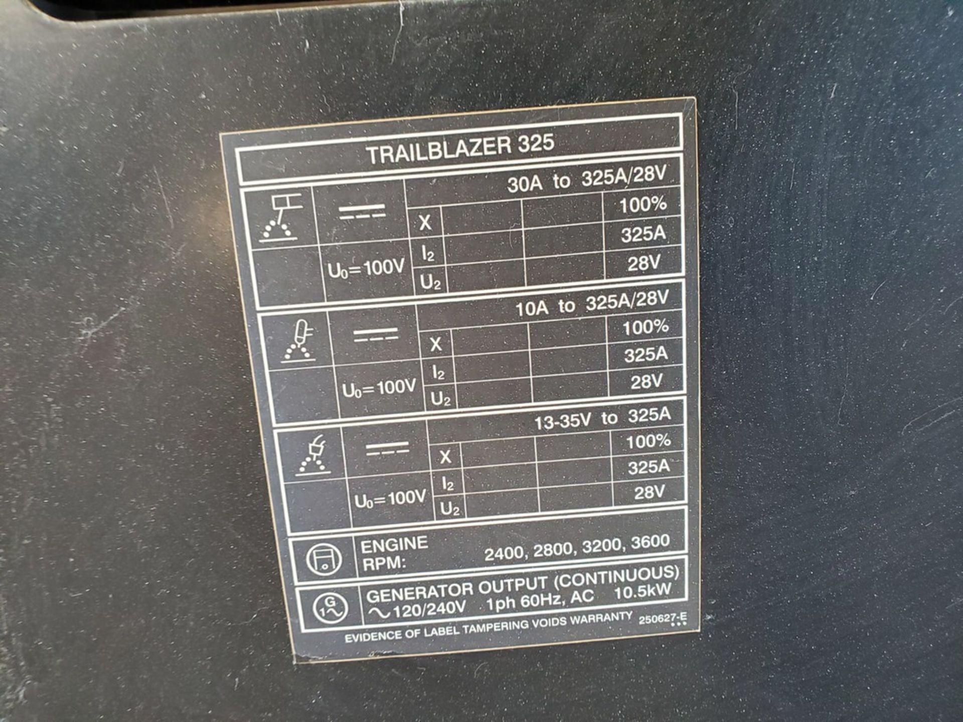 Miller Trailblazer 325 Engine Driven Welder 120/240V, 1PH, 60HZ, 325A - Image 6 of 8