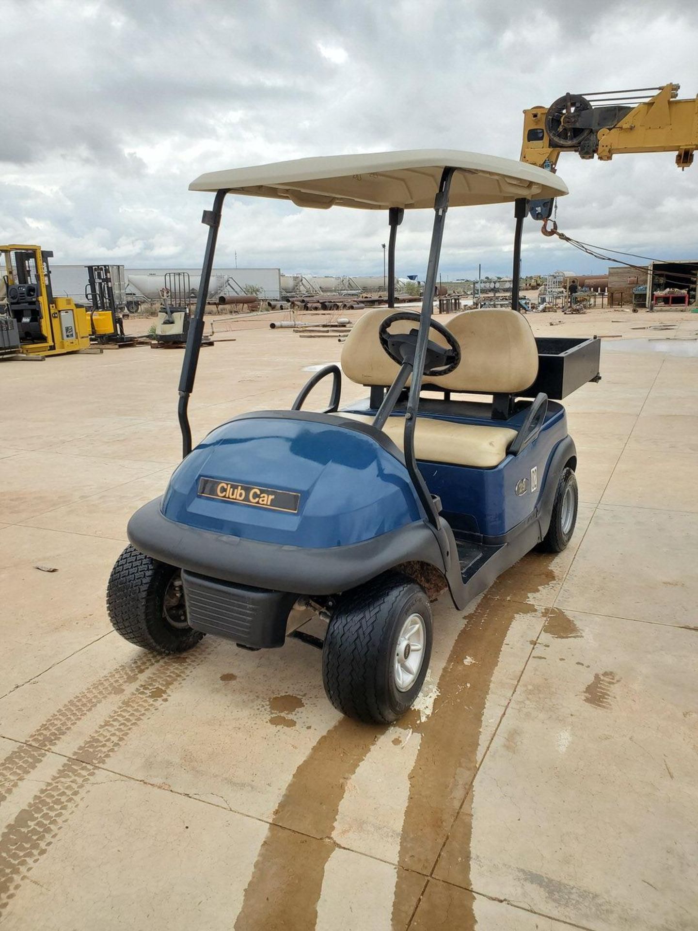 Club Car Golf Cart - Image 2 of 5