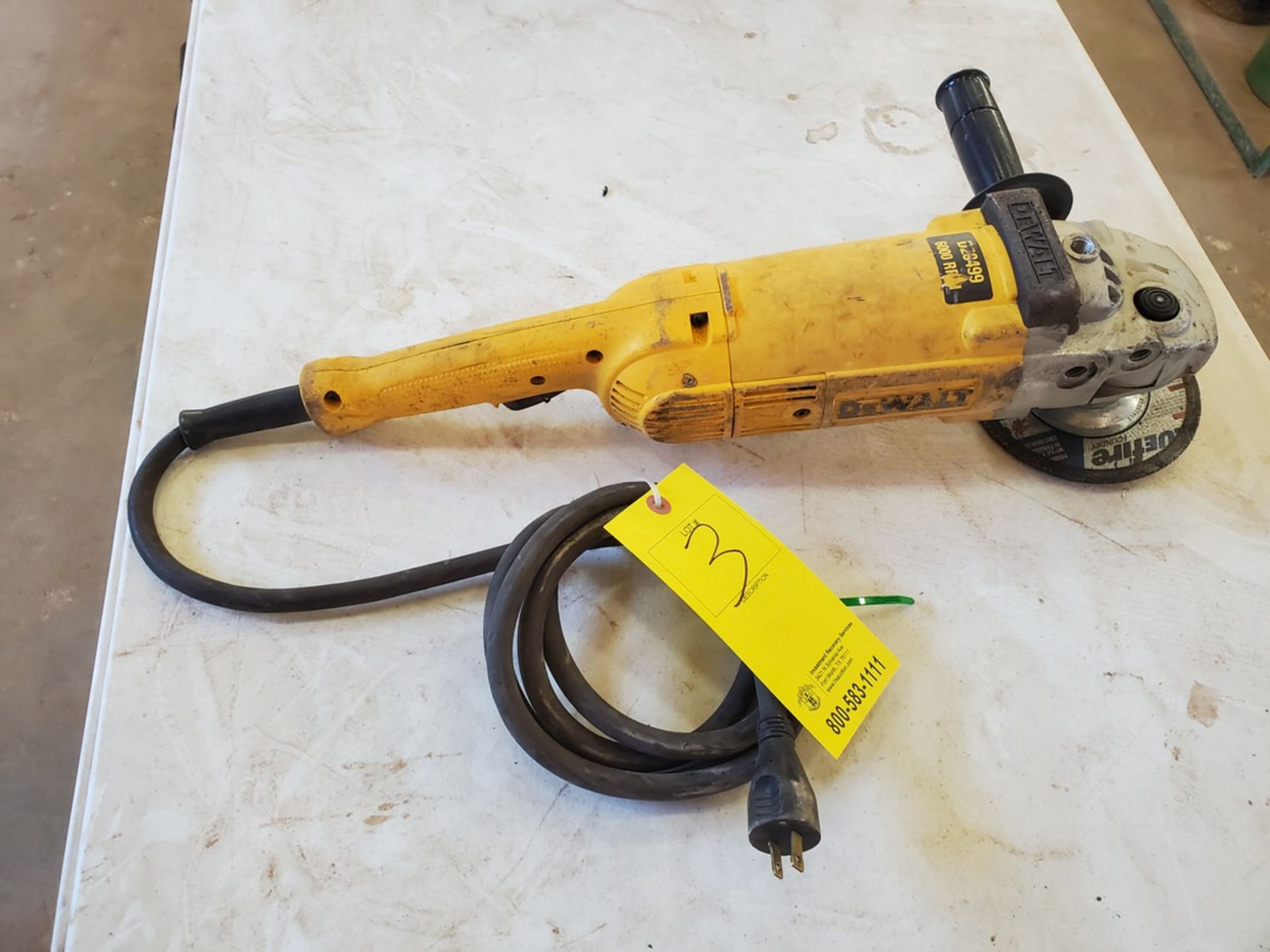 DeWalt 7/9' Angle Sander/Grinder 120V, 15A, 50/60HZ - Image 3 of 4