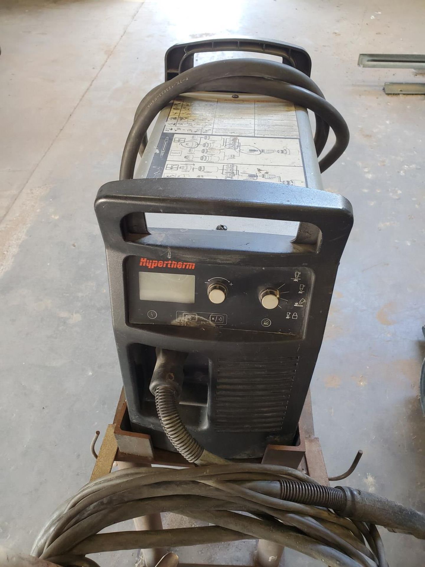 Hypertherm Plasma Cutter 200-600V, 50/60HZ, 1/3PH