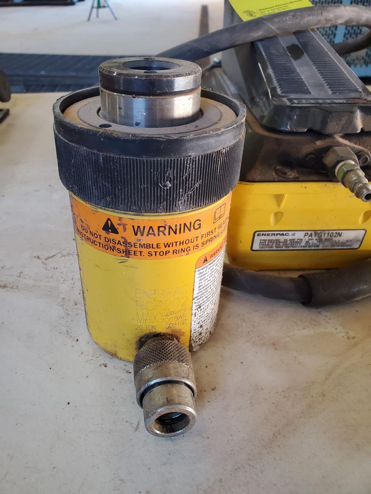 Enerpac Turbo II Air Hyd Pump 10K psi - Image 5 of 5