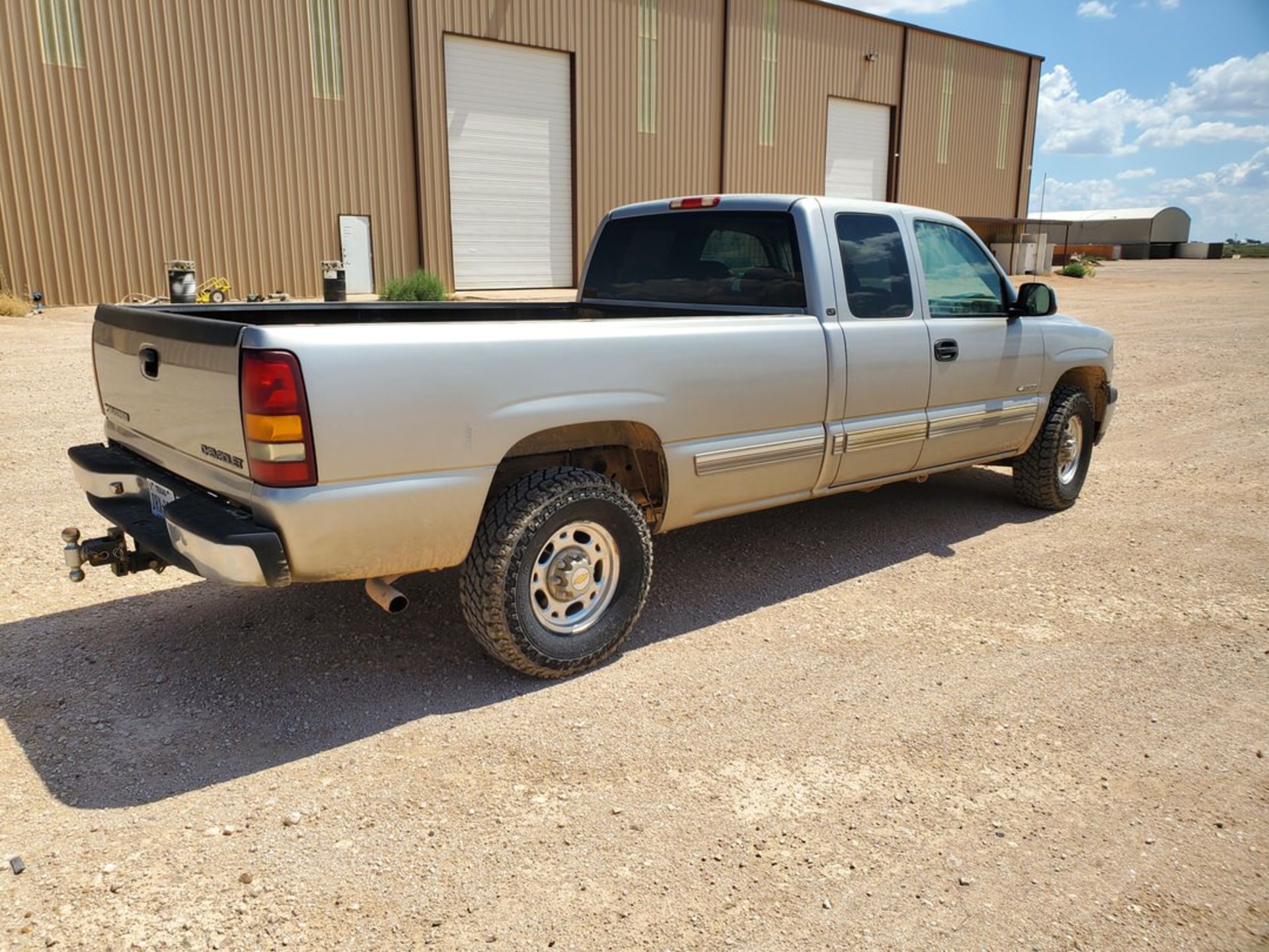 Chevy 2500 Silverado Truck 195,587 Miles, Vortec Engine, Vin: 1GCGC29U0YE233849, Lic Plate: TX DRX- - Image 3 of 15