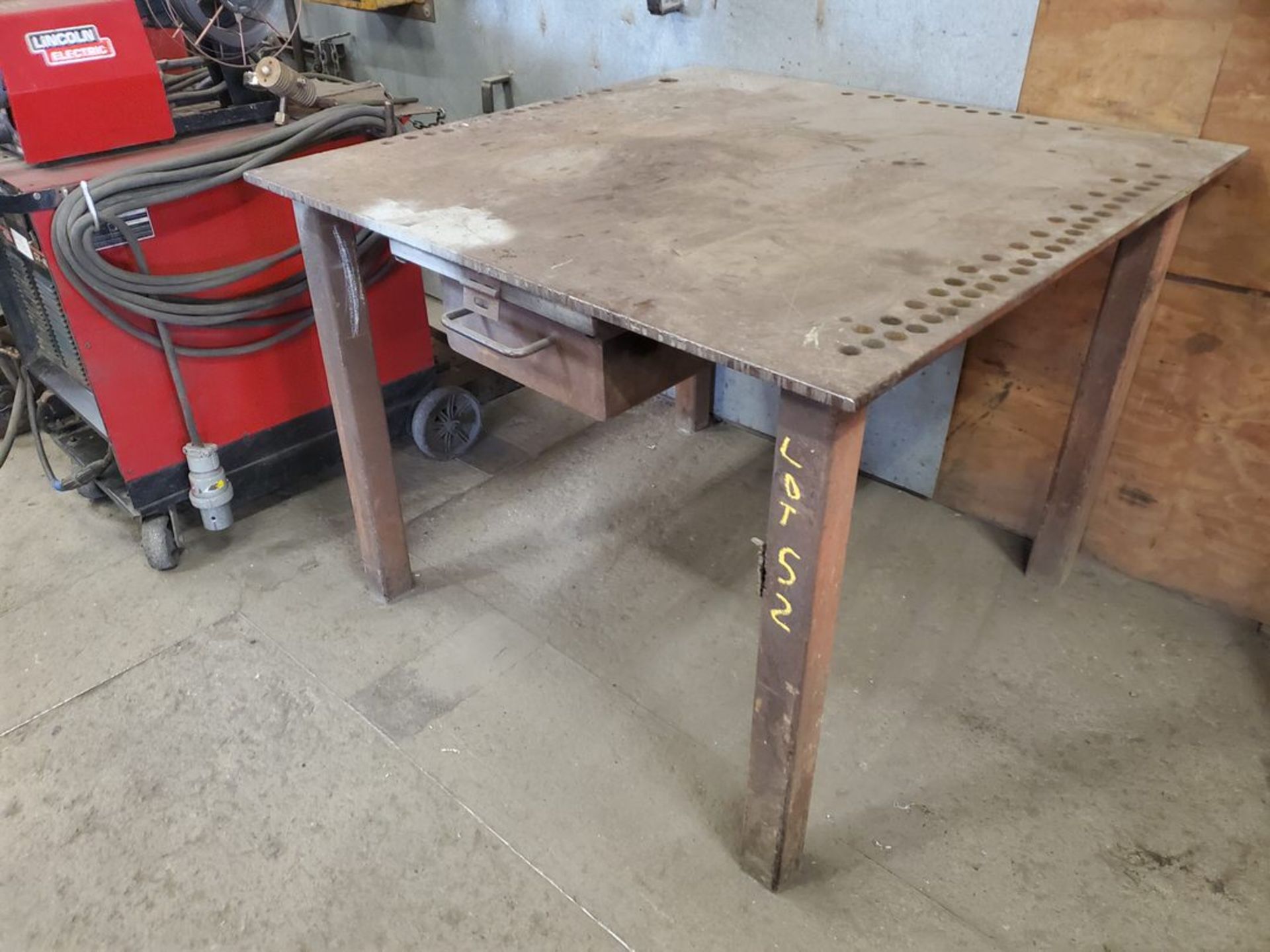 Stl Table 48" Dia x 36-1/2"H