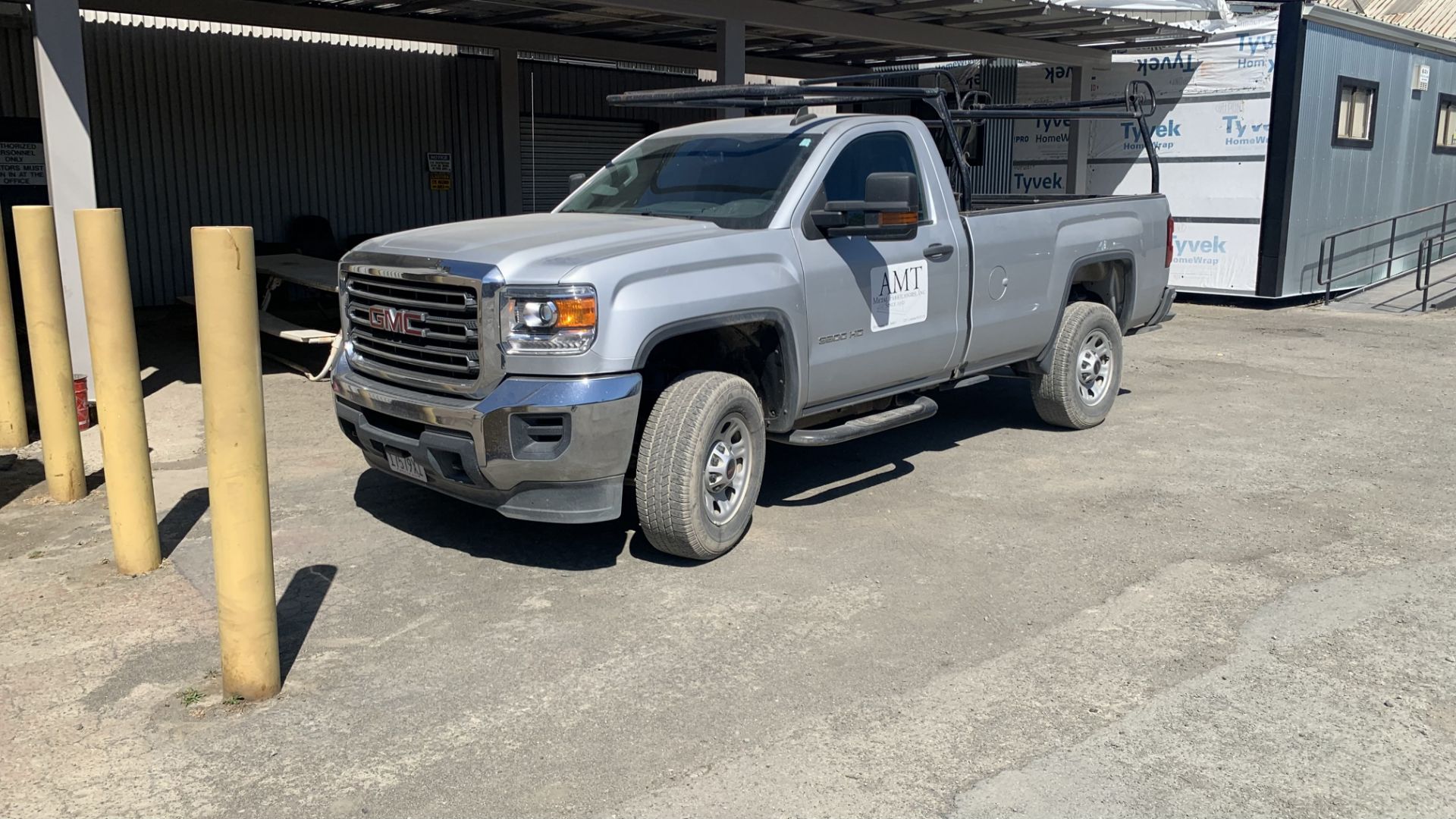 2016 GMC Sierra 3500 HD Truck - Image 2 of 20