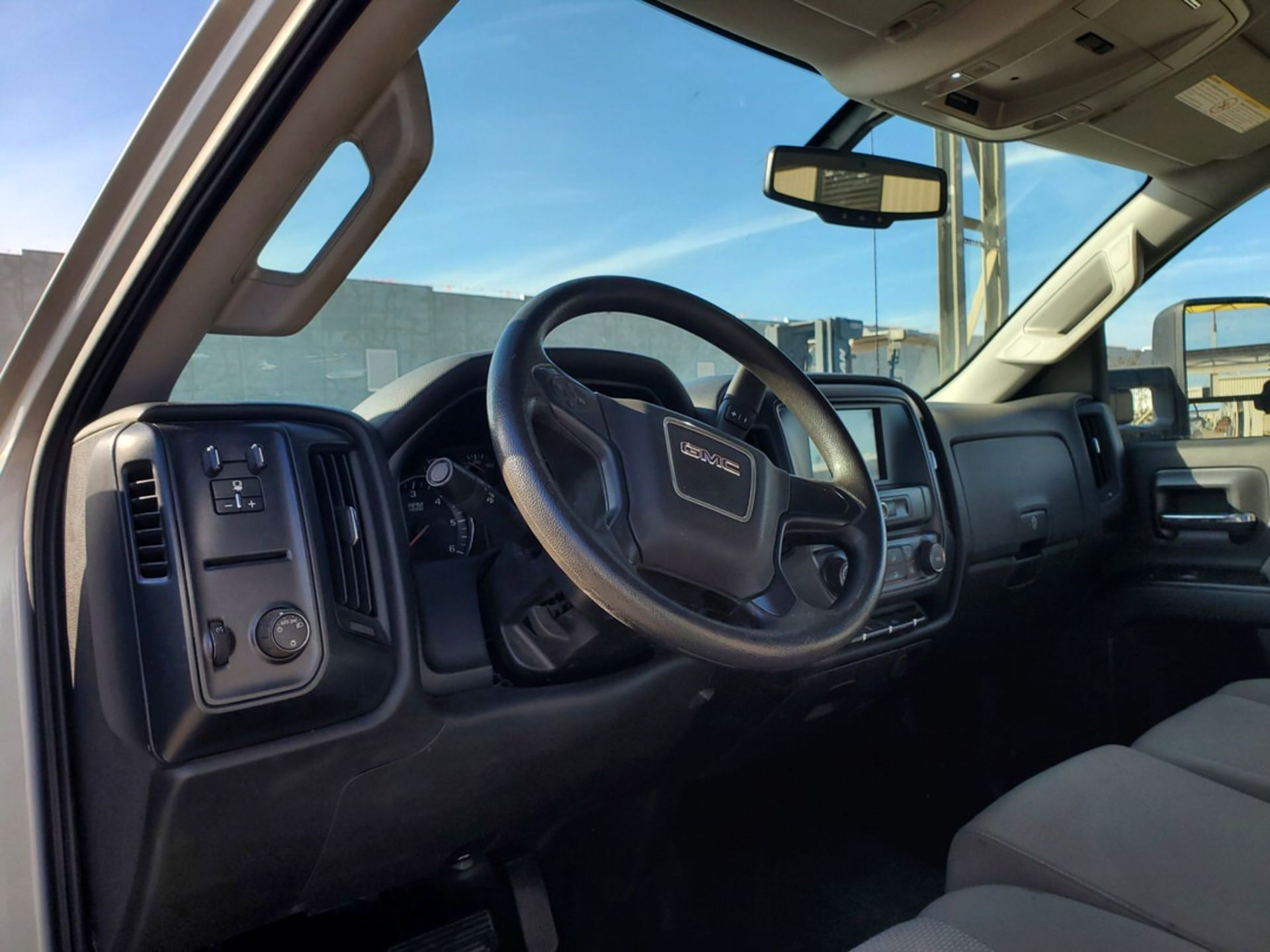 2016 GMC Sierra 3500 HD Truck - Image 12 of 20