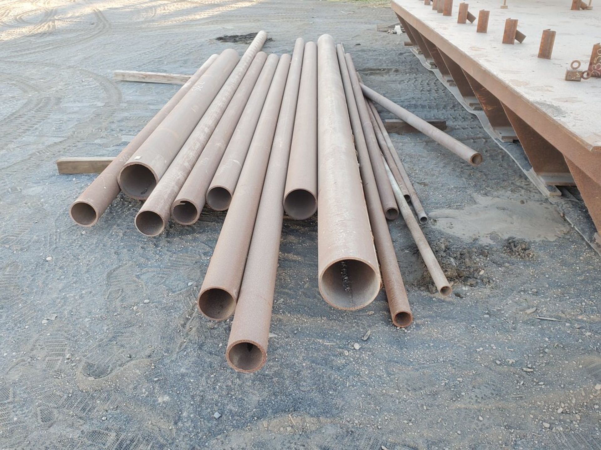 Assorted S/S Raw Matl. To Include But Not Limited To: Rebar, Pipe, Flat Bar, Angle, Sq. Tubing, Up - Image 4 of 14