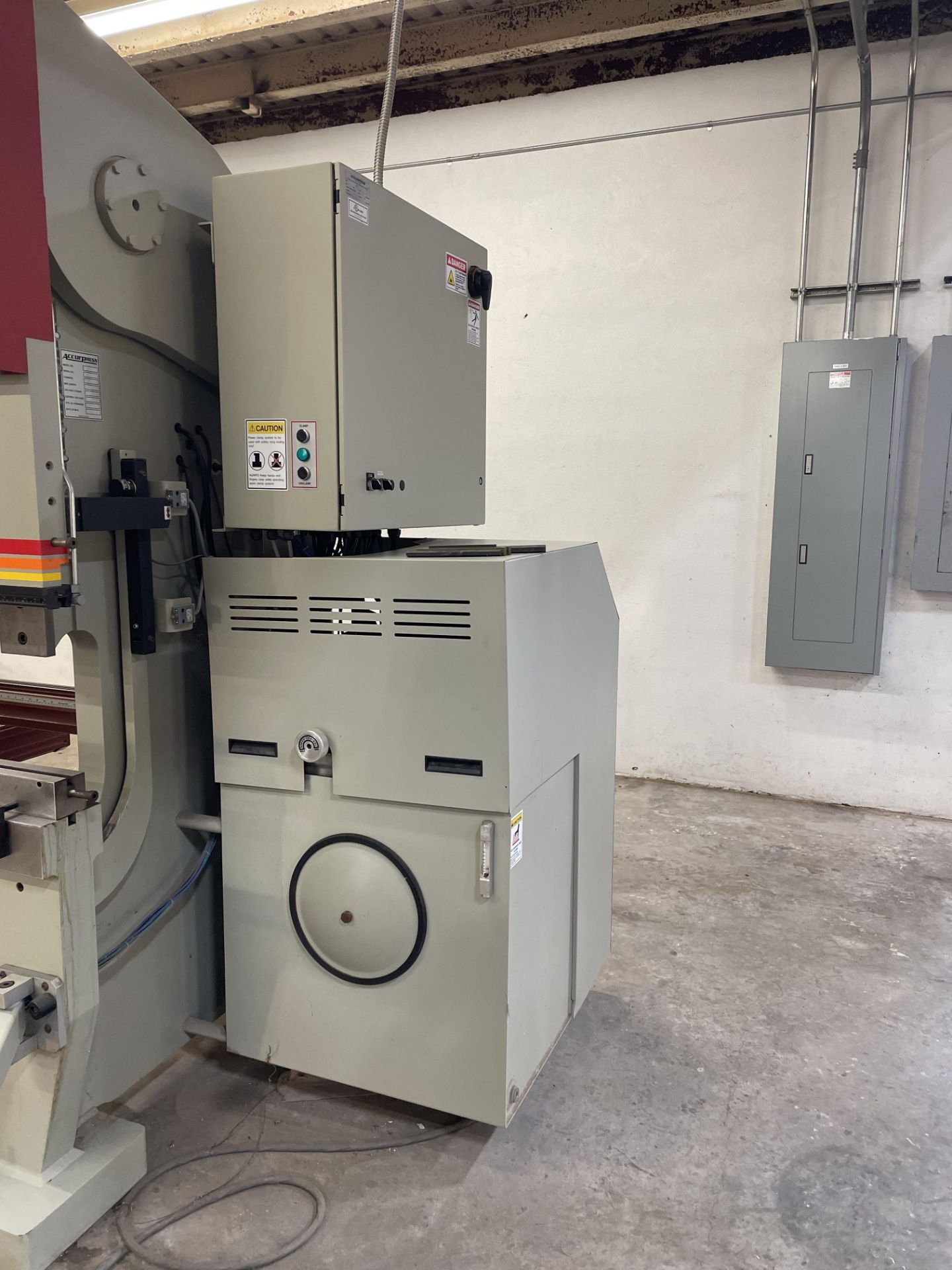 2015 Accurpress 725012 Press Brake, 250 Ton x 12' Capacity, (THIS BRAKE HAS NEVER BEEN USED) - Image 17 of 17