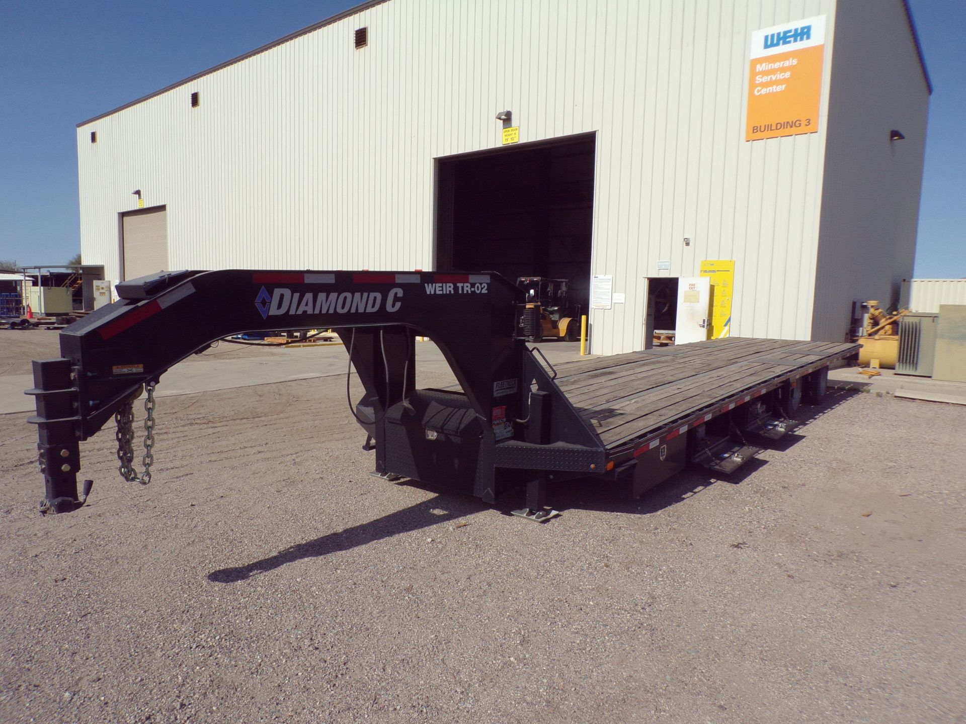 Diamond C FMAX216 Gooseneck Trailer, GVWR: 40,000 lbs, 35' x 102"(LOCATION: Tucson, AZ)