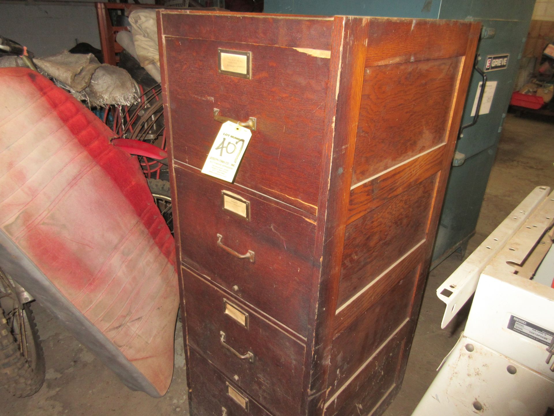 (1) Vintage 4-Drawer File