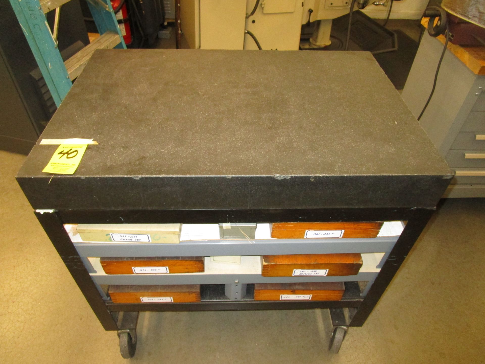 (1) 24" x 36" x 4" Granite Surface Plate w/ Port. Shelf Cart. **Rig/Load Fee $150**