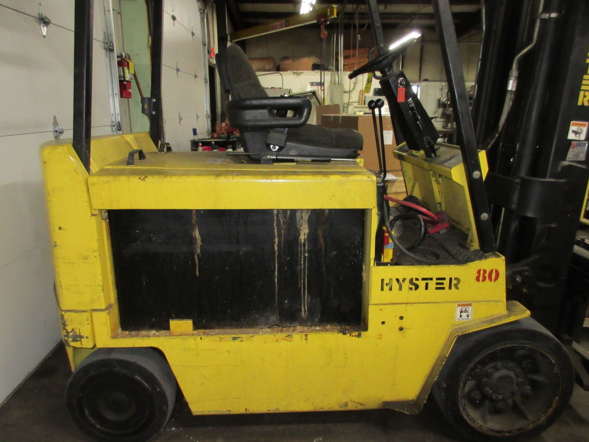 (1) Hyster E80XL3 Electric Forklift s/n C098V06878Y, 7,400# Capacity, 173", Side Shift - Image 2 of 6