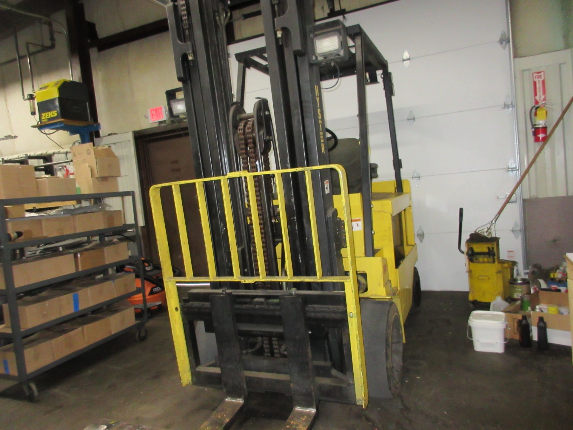 (1) Hyster E80XL3 Electric Forklift s/n C098V06878Y, 7,400# Capacity, 173", Side Shift - Image 4 of 6