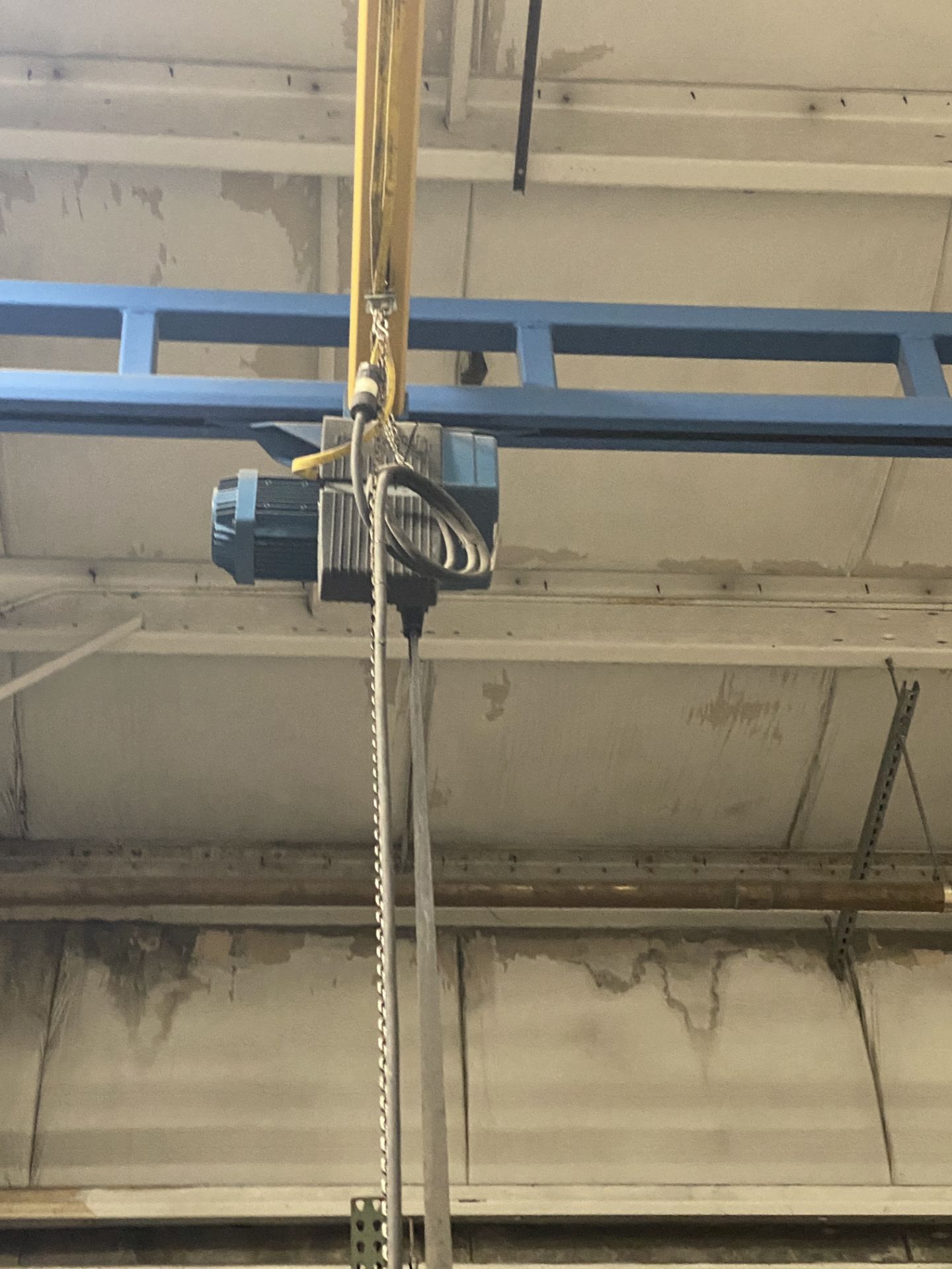 Gorbel 1,000# Overhead Crane Structure Approx. 20' Span, Approx. 24' Rails, Demag 1,100# Electric - Image 3 of 5