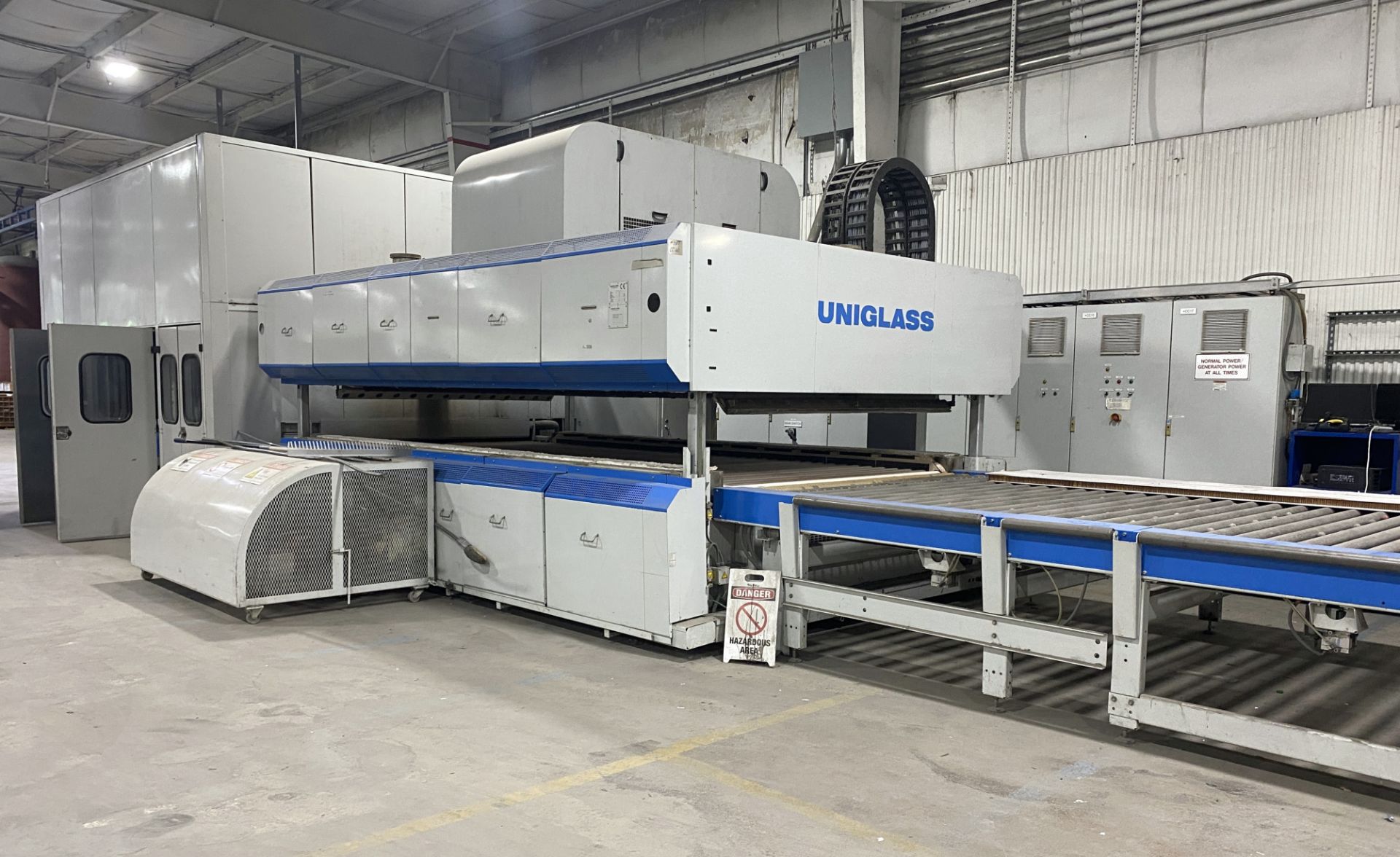 2009 Uniglass UGC-2100 x 3600-1 Glass Tempering Furnace, 791 KW Heating, Drives, Blower Motors - Image 6 of 23