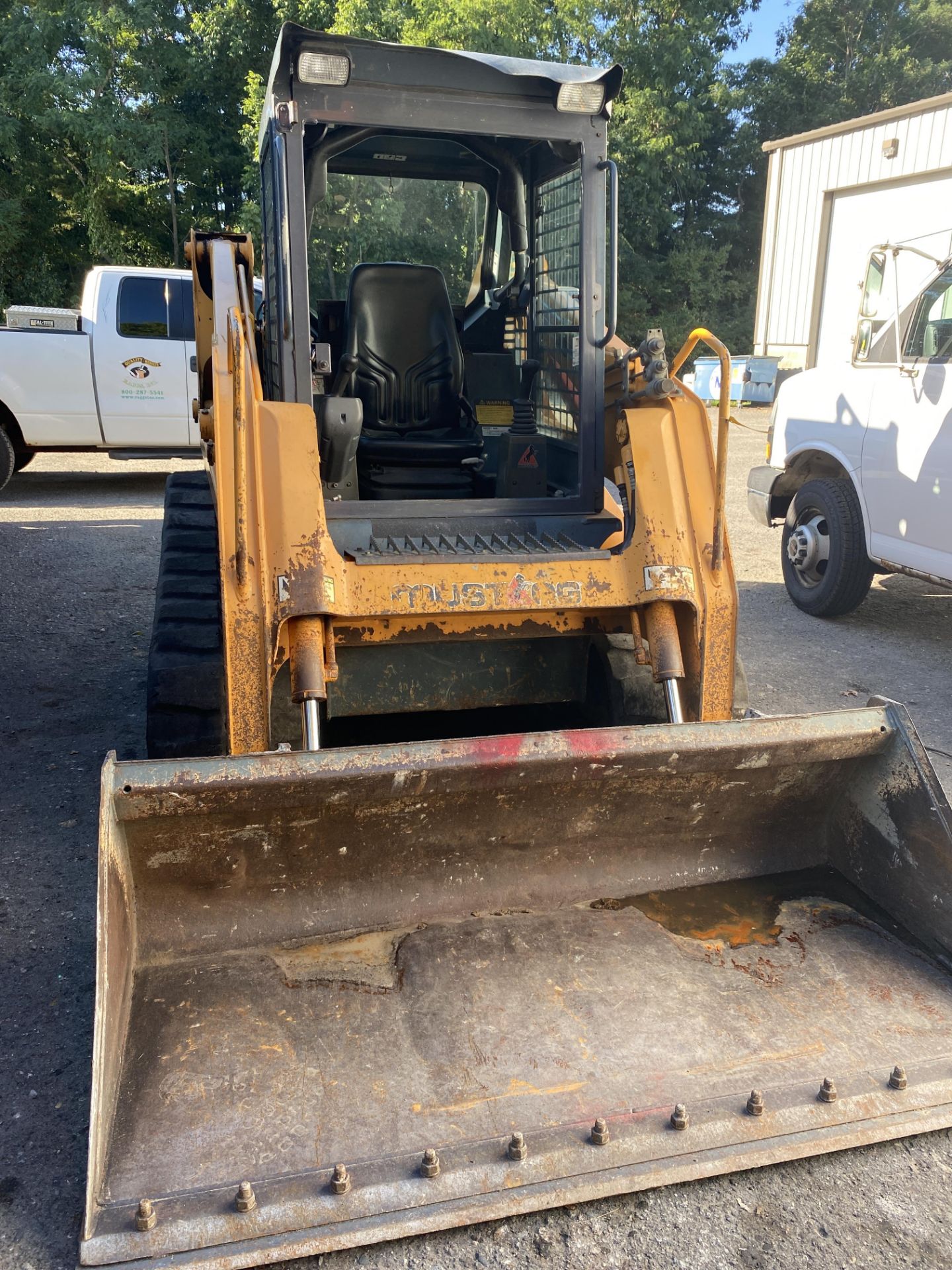 Mustang MTL20 Skid Steer Loader s/n 21401253, 1,524 Hours, Rubber Tracks - Image 2 of 8