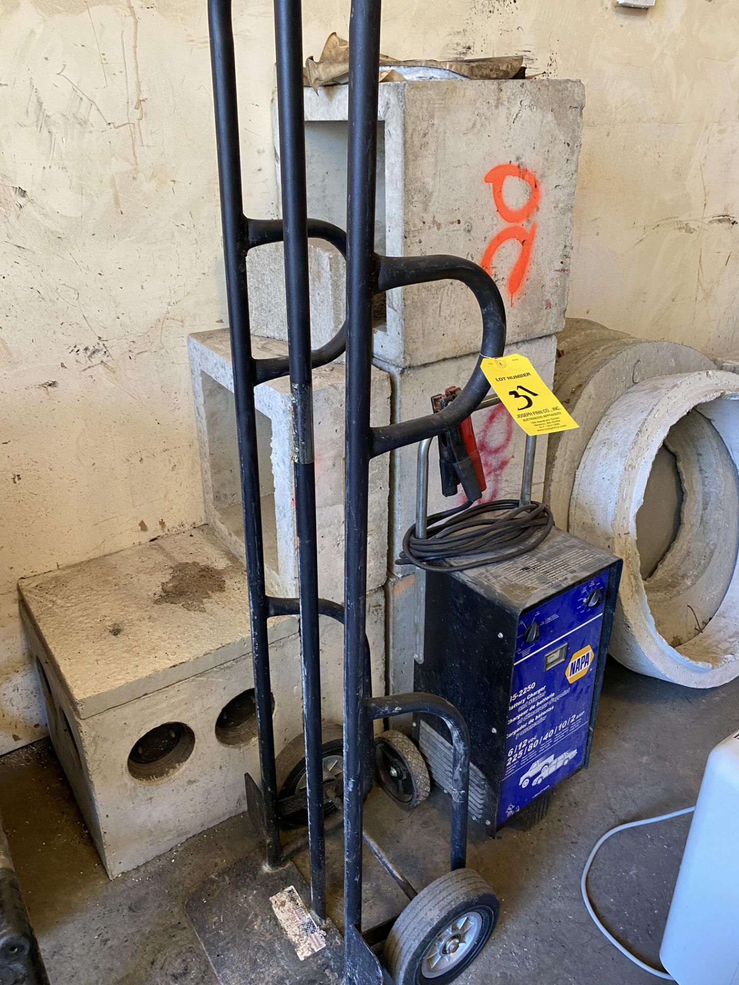 Hand Truck