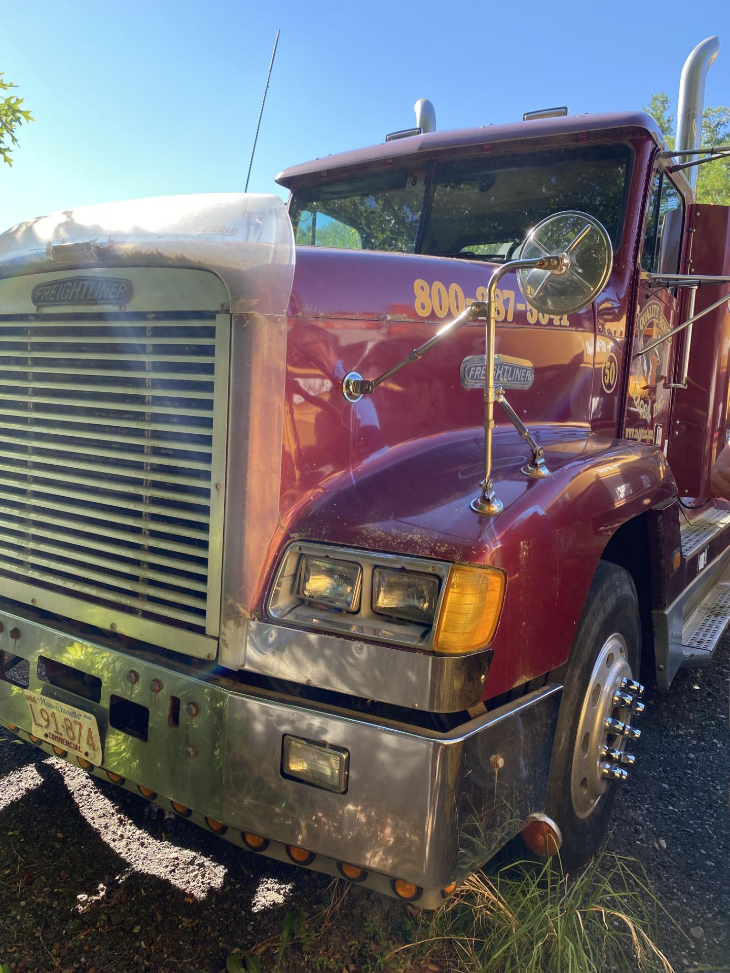 1995 Freightliner FLD-120 Tandem Axle Tractor VIN 2FUYDSEB4SA750319, 1,254,385 Miles