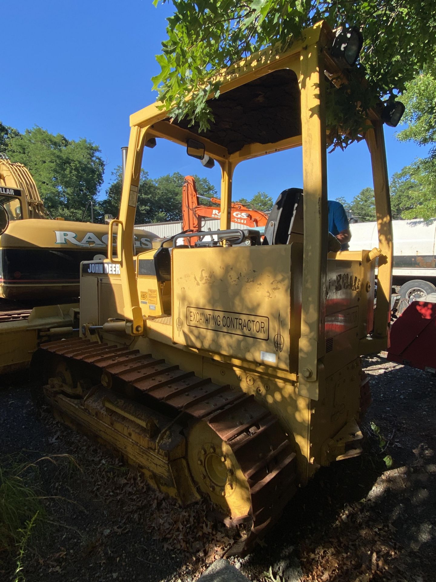 John Deere 450G Crawler Dozer s/n T0450GF872428, 2,102 Hours - Image 2 of 10