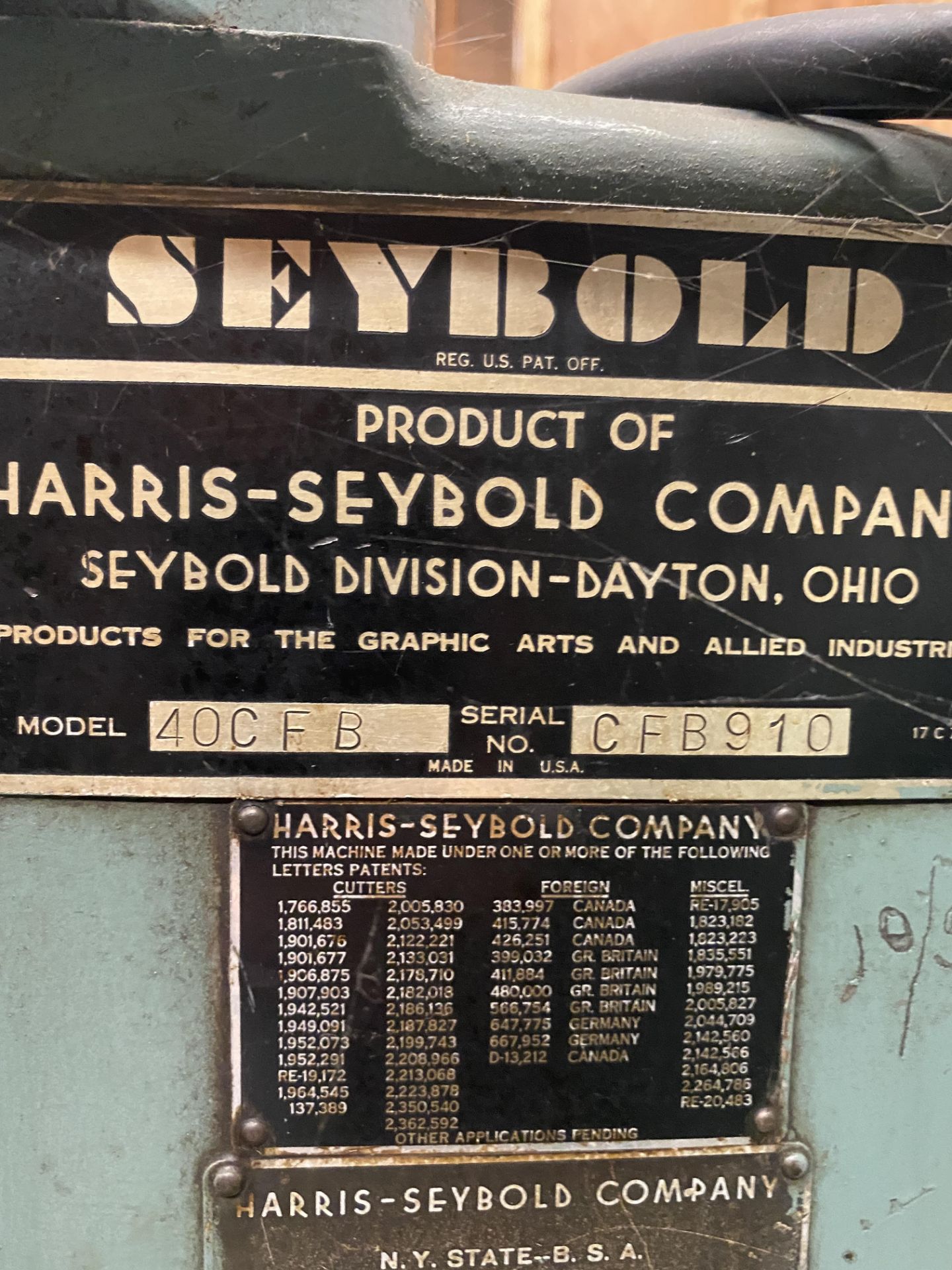 Seybold 40CFB Heavy Duty Paper Cutter s/n CFB910 - Image 3 of 4