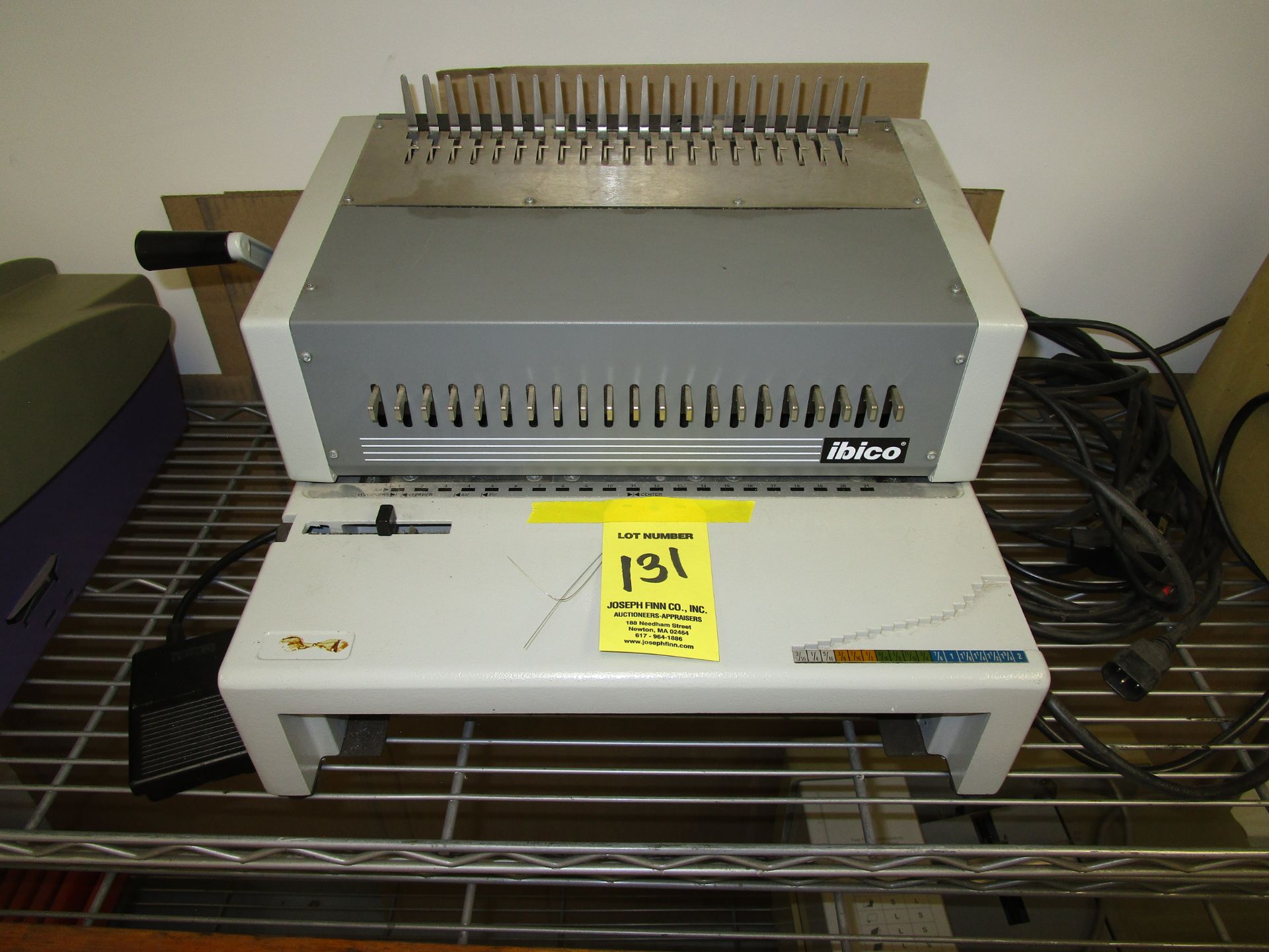 Ibico EPK-21 Wire O Punch & Binder s/n NGP0428, w/Foot Control