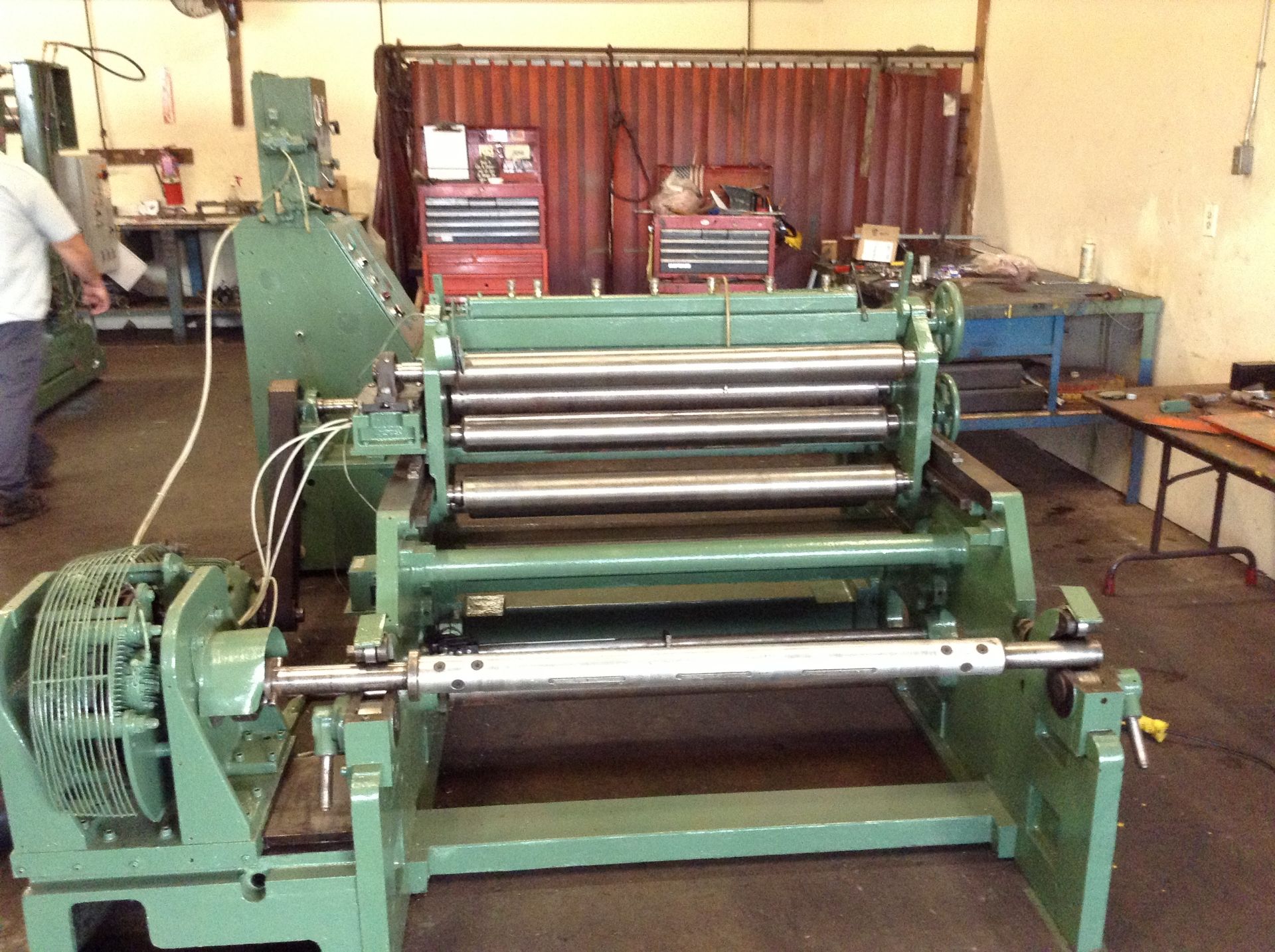 42” Kidder CW center rewind, single shaft, slitter rewinder. 40” dia. unwind. 40” dia. rewind. - Image 2 of 14