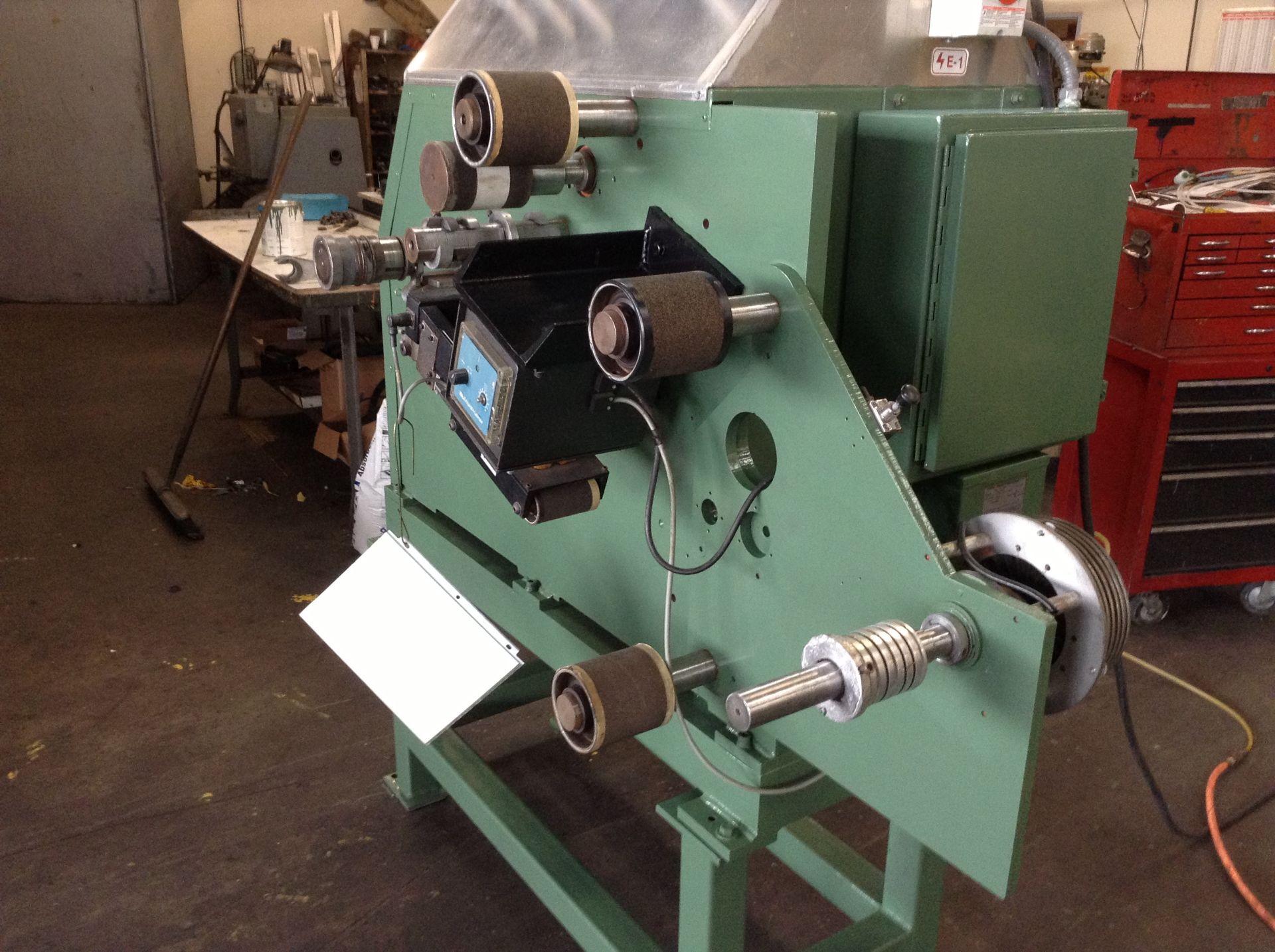 3” Dusenbery Model 794 DH roll doctoring machine. Age 1991. Serial # 22239. Heavy-duty design for - Image 4 of 11