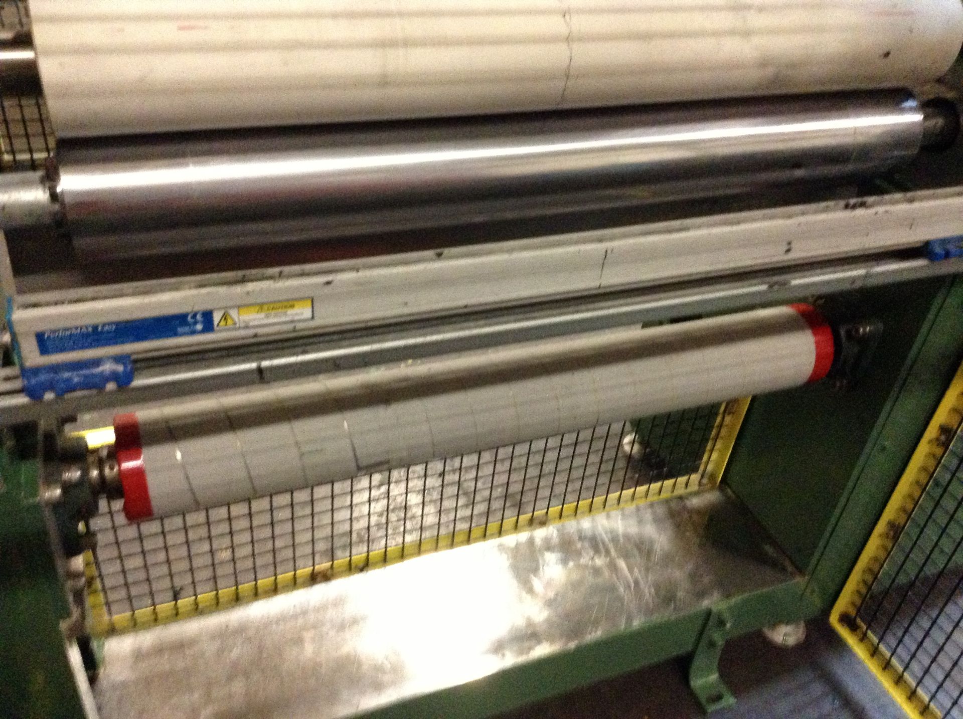 30” wide laminating station. 31.5” wide, 4” diameter steel roll which is driven by GTR .75 kw, 220 - Image 6 of 14