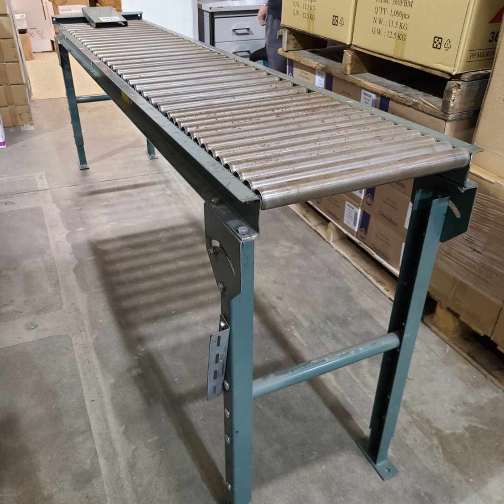 UNIVEYOR 8 FT. ROLLER CONVEYOR - Image 2 of 3